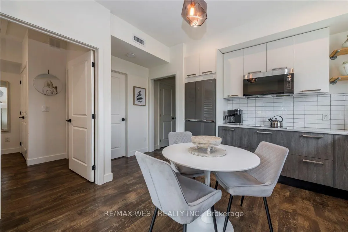 12 Beckwith Lane, #301
