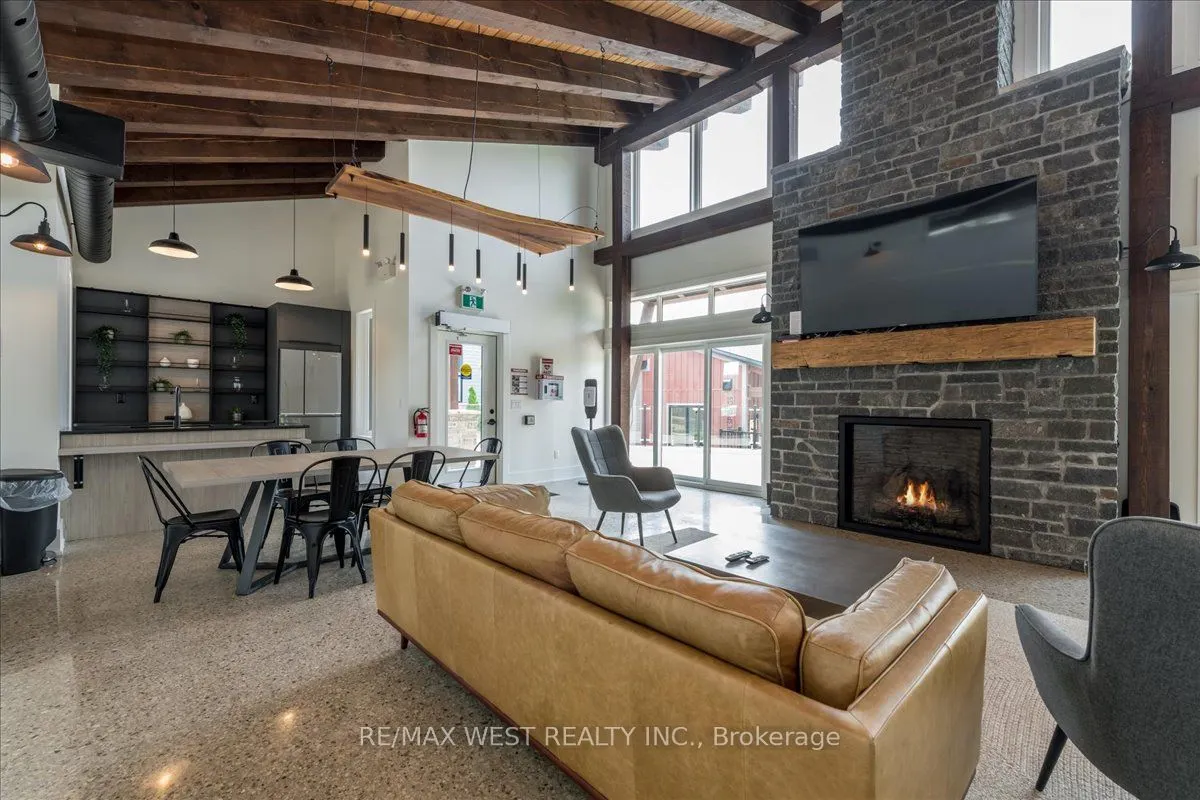 12 Beckwith Lane, #301