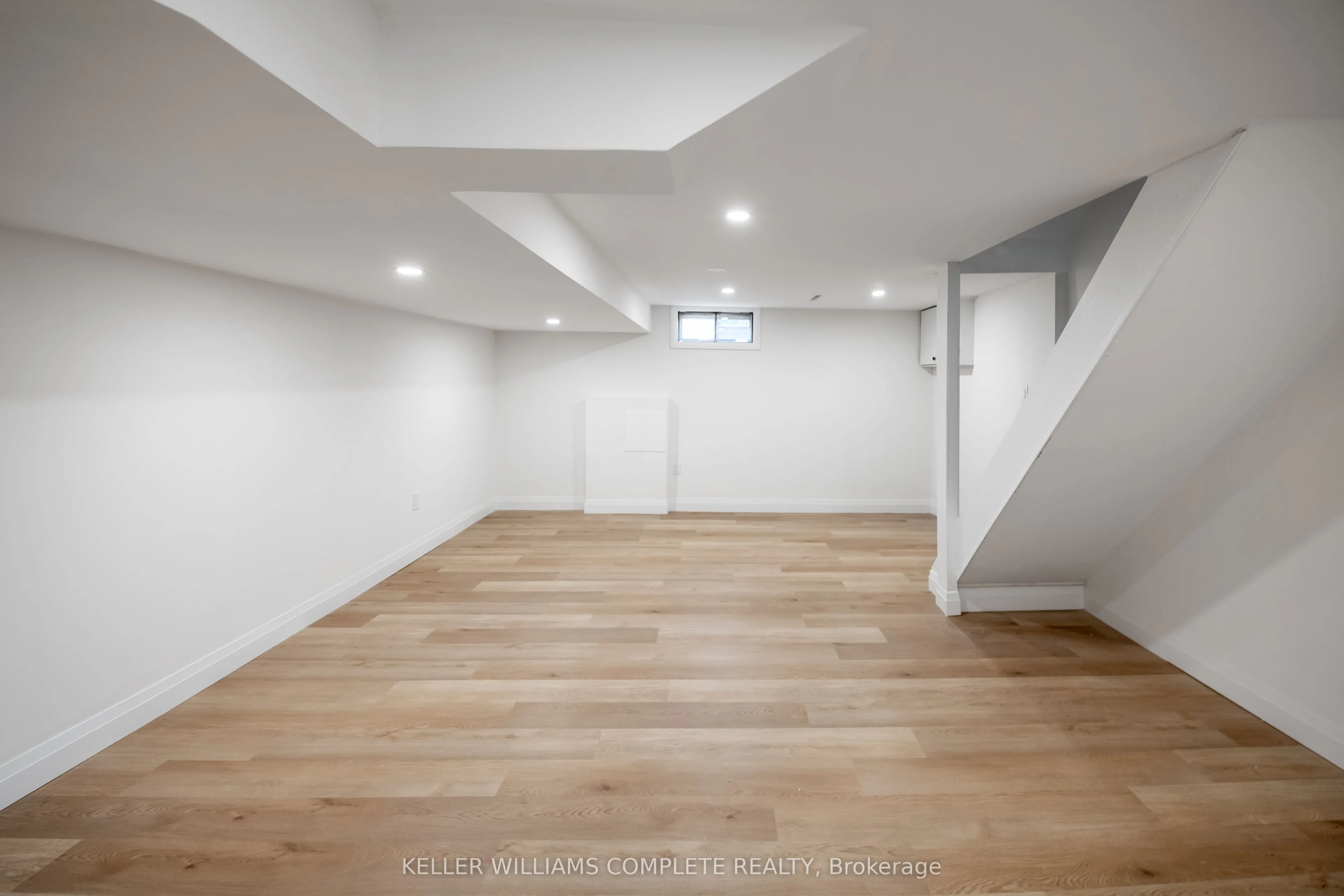 14 Louis Avenue