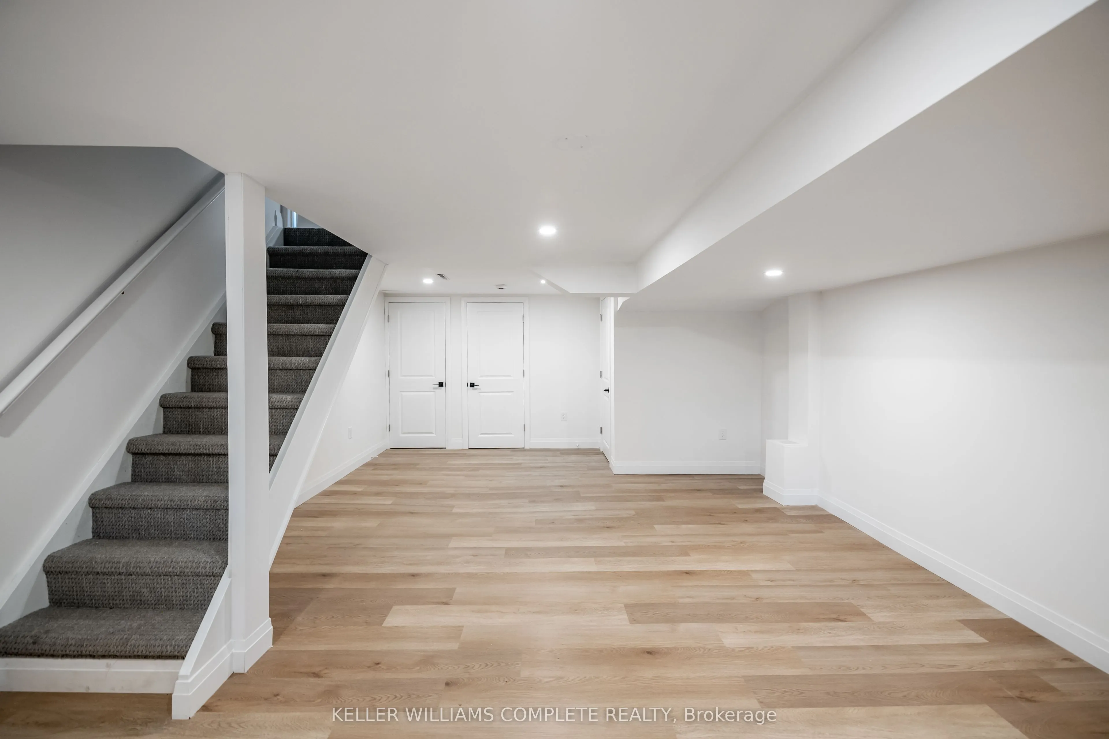 14 Louis Avenue
