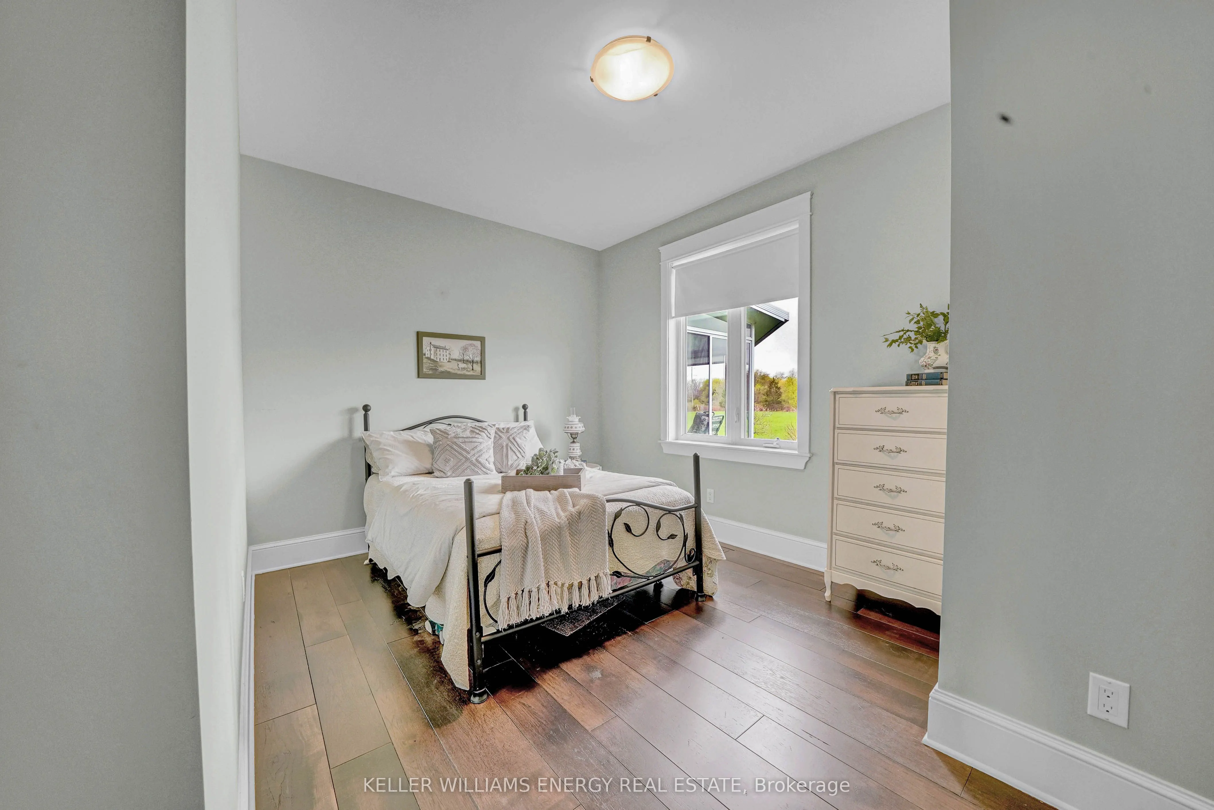 73 White Chapel Road