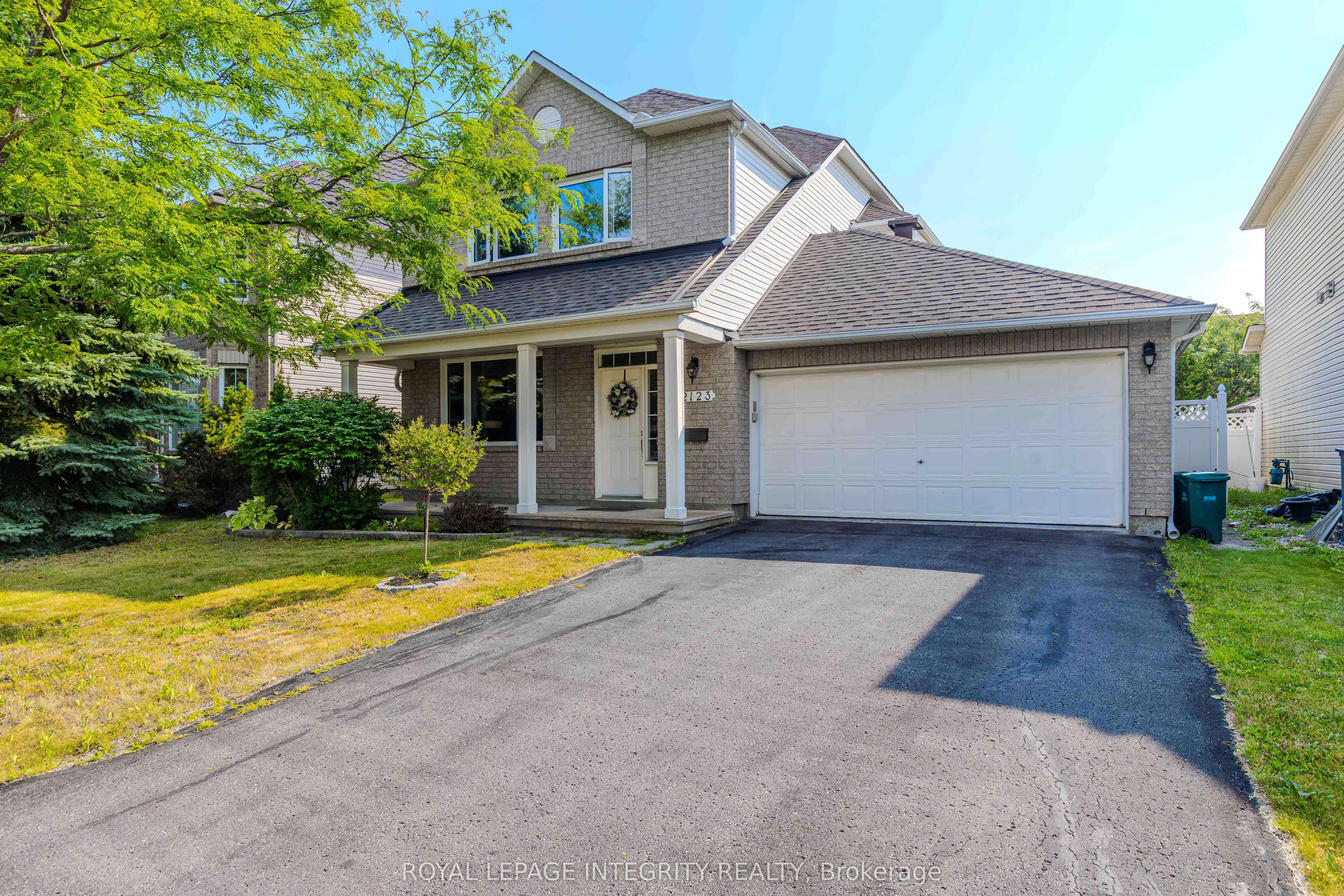 2123 Esprit Drive