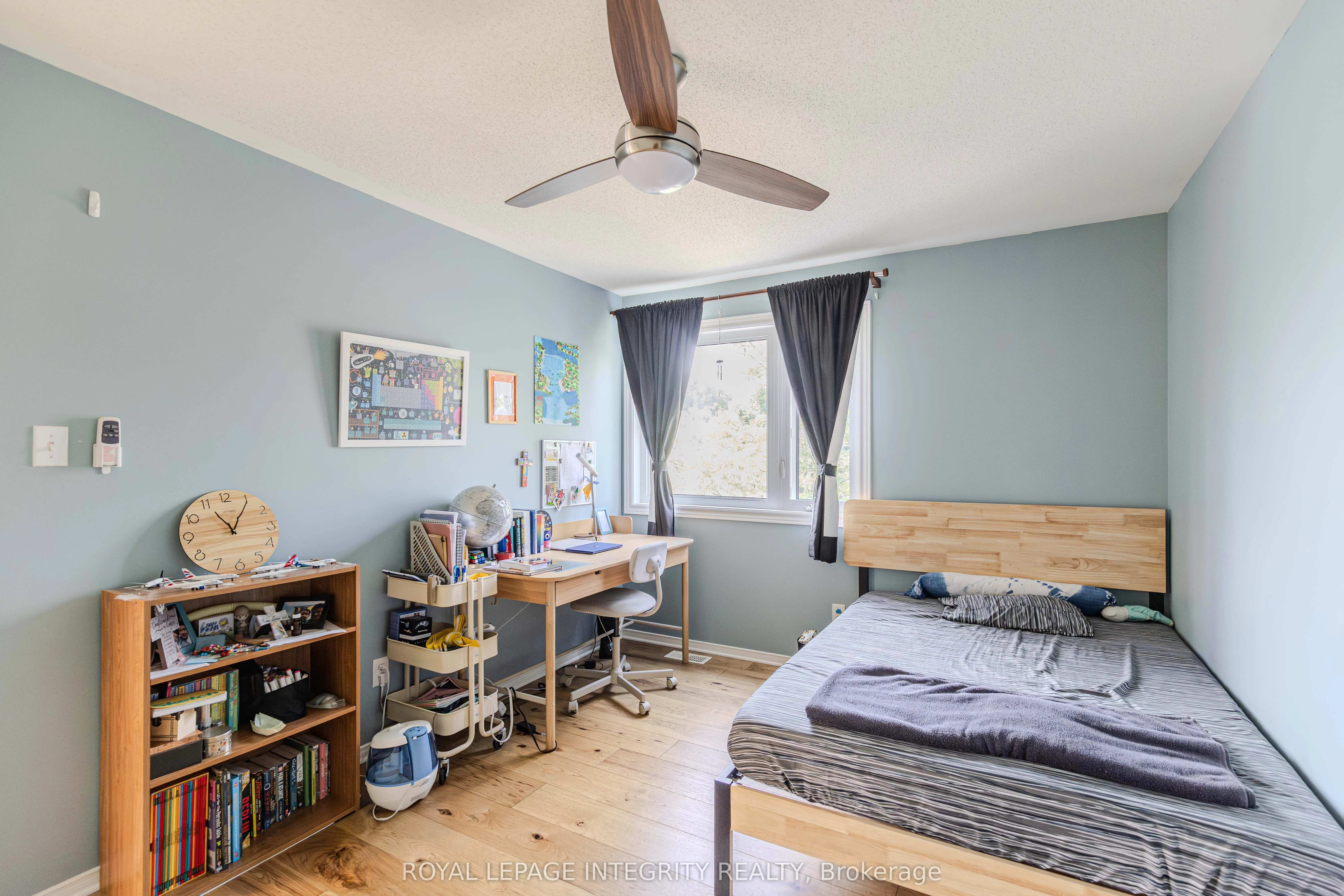 2123 Esprit Drive