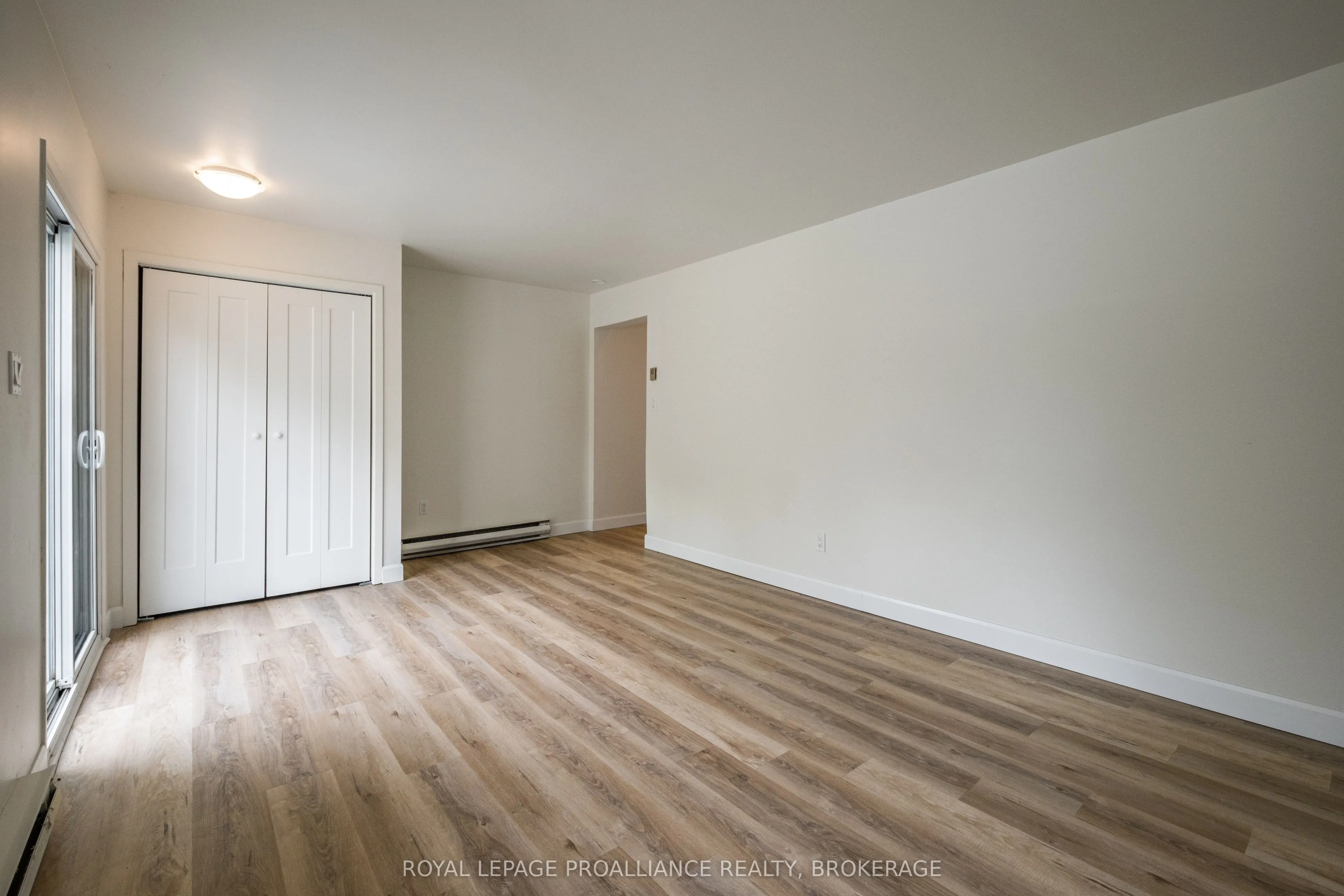 26 Rideau Street