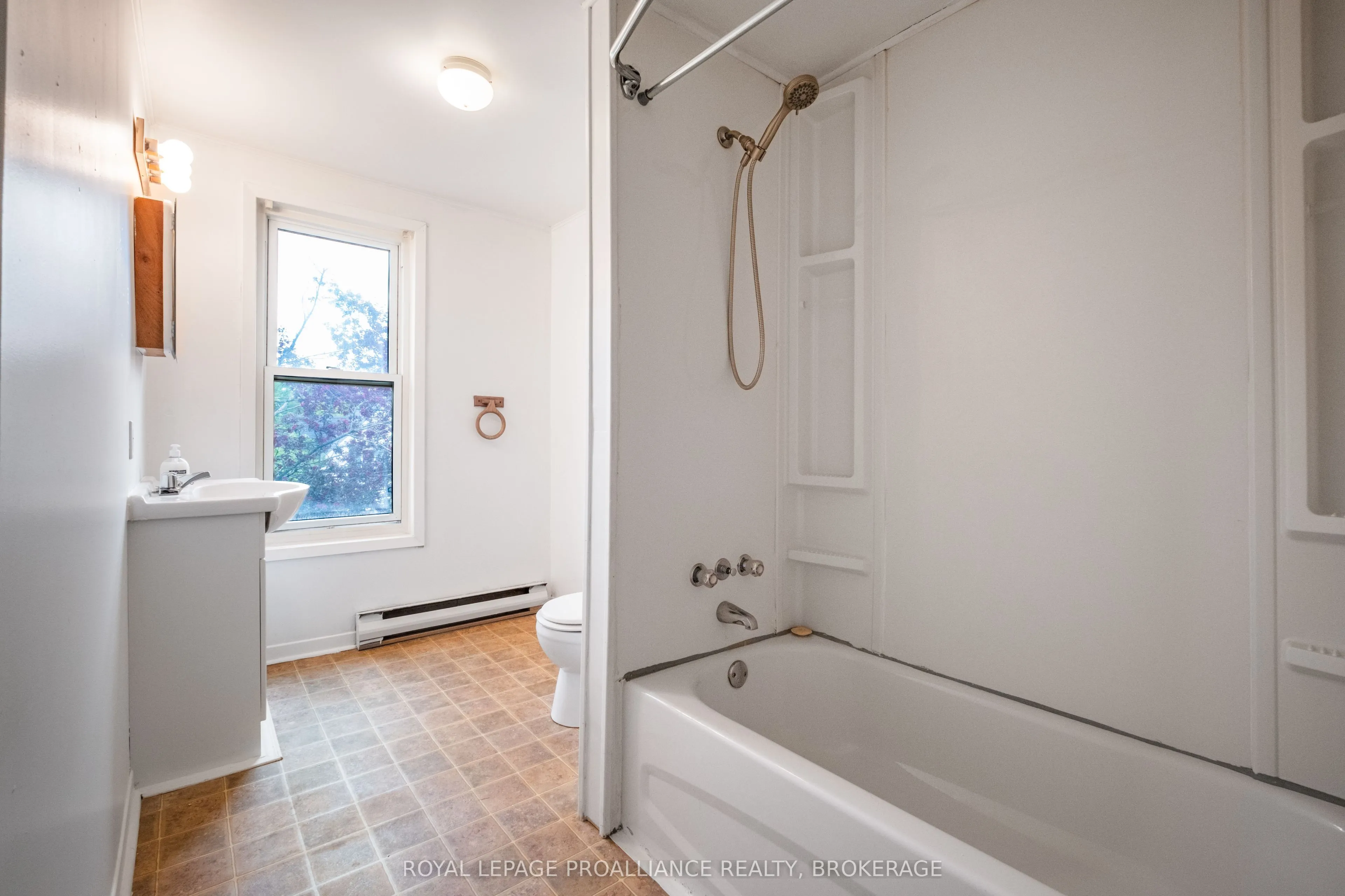 26 Rideau Street