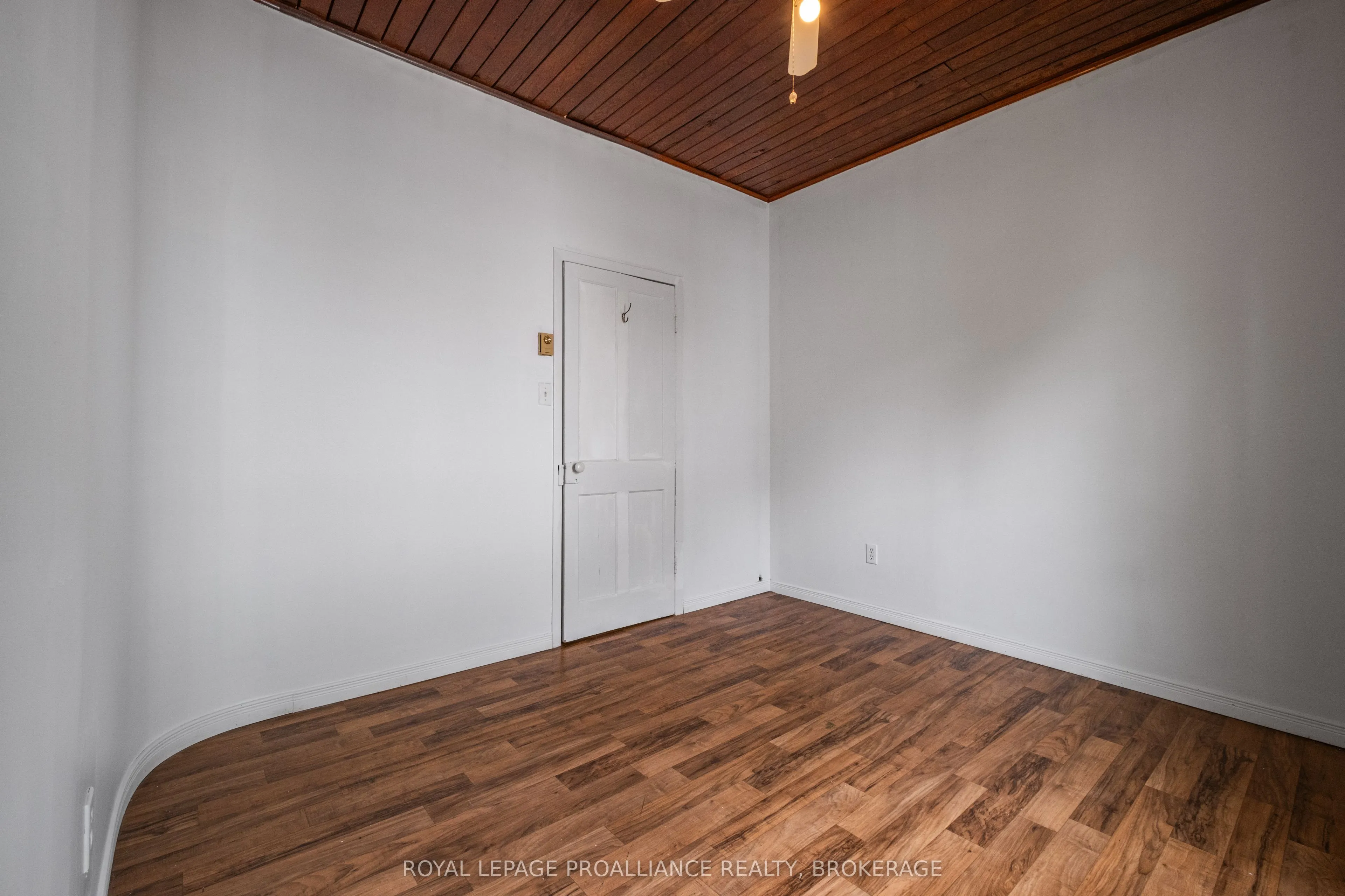 26 Rideau Street