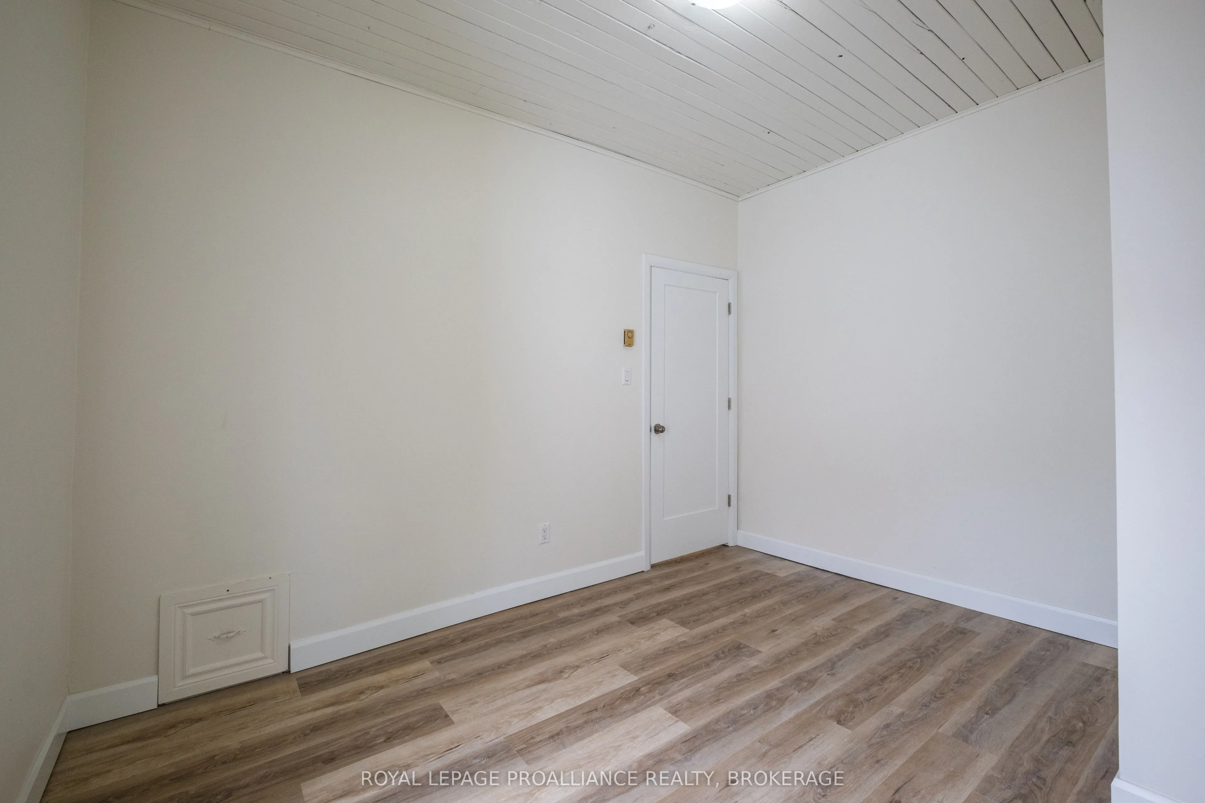26 Rideau Street