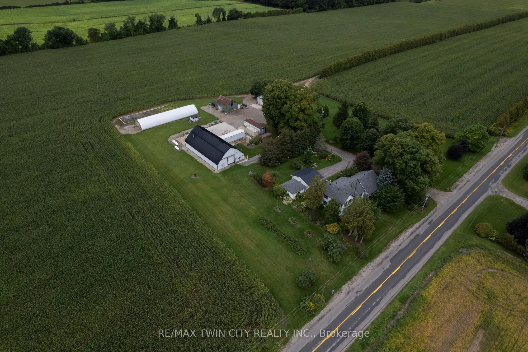 331 MIDDLE TOWNLINE Road