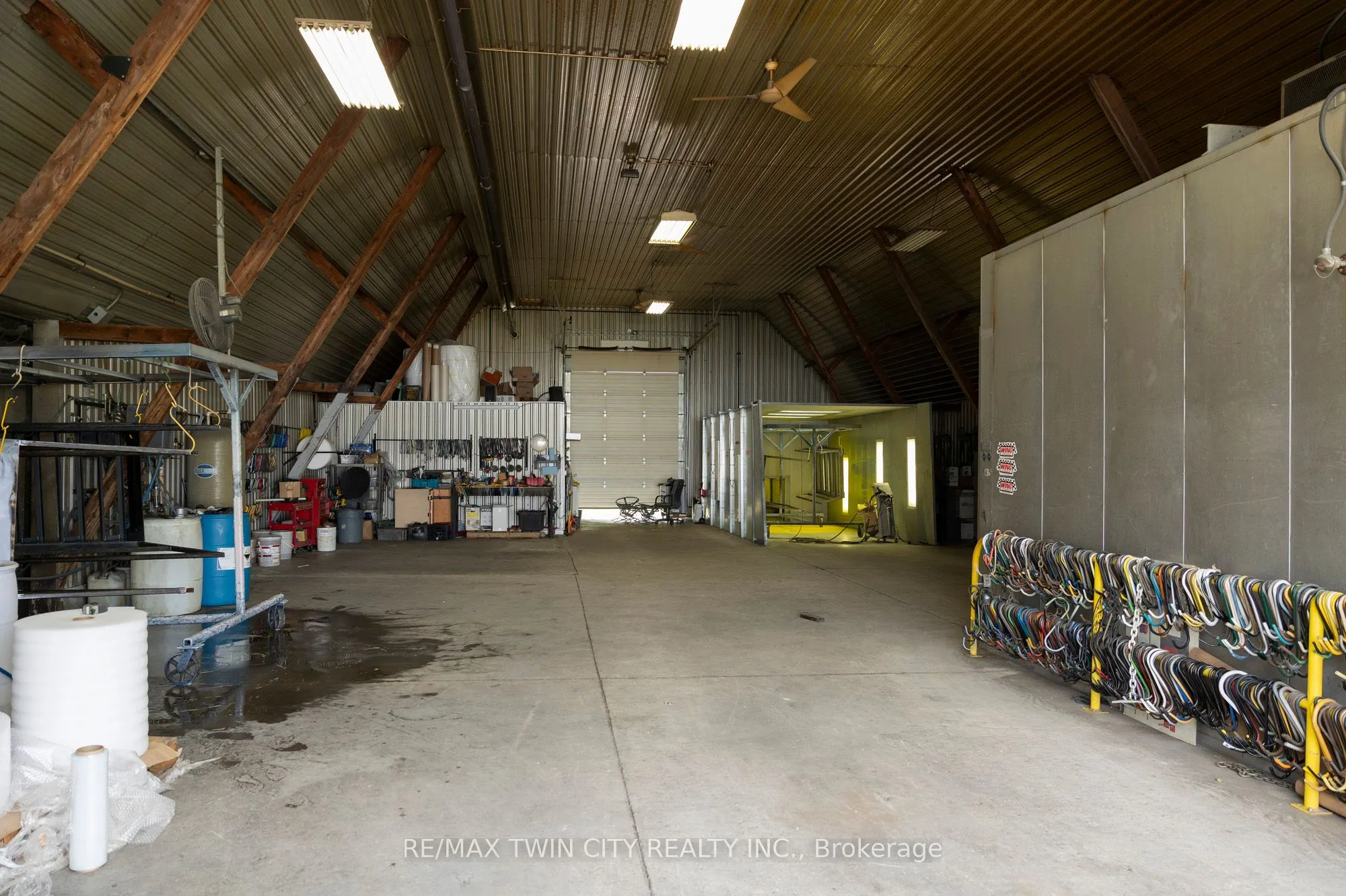 331 MIDDLE TOWNLINE Road