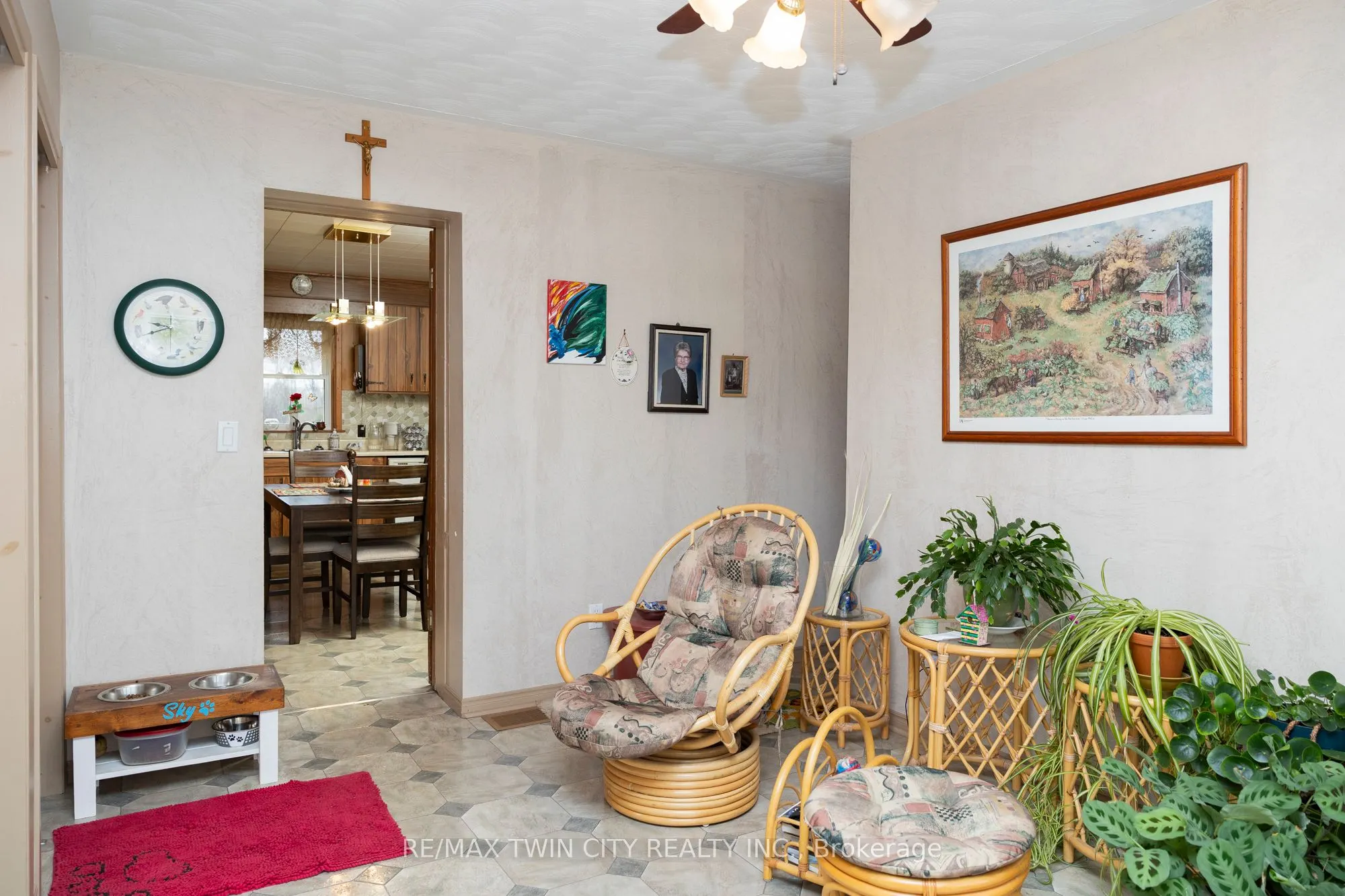 331 MIDDLE TOWNLINE Road