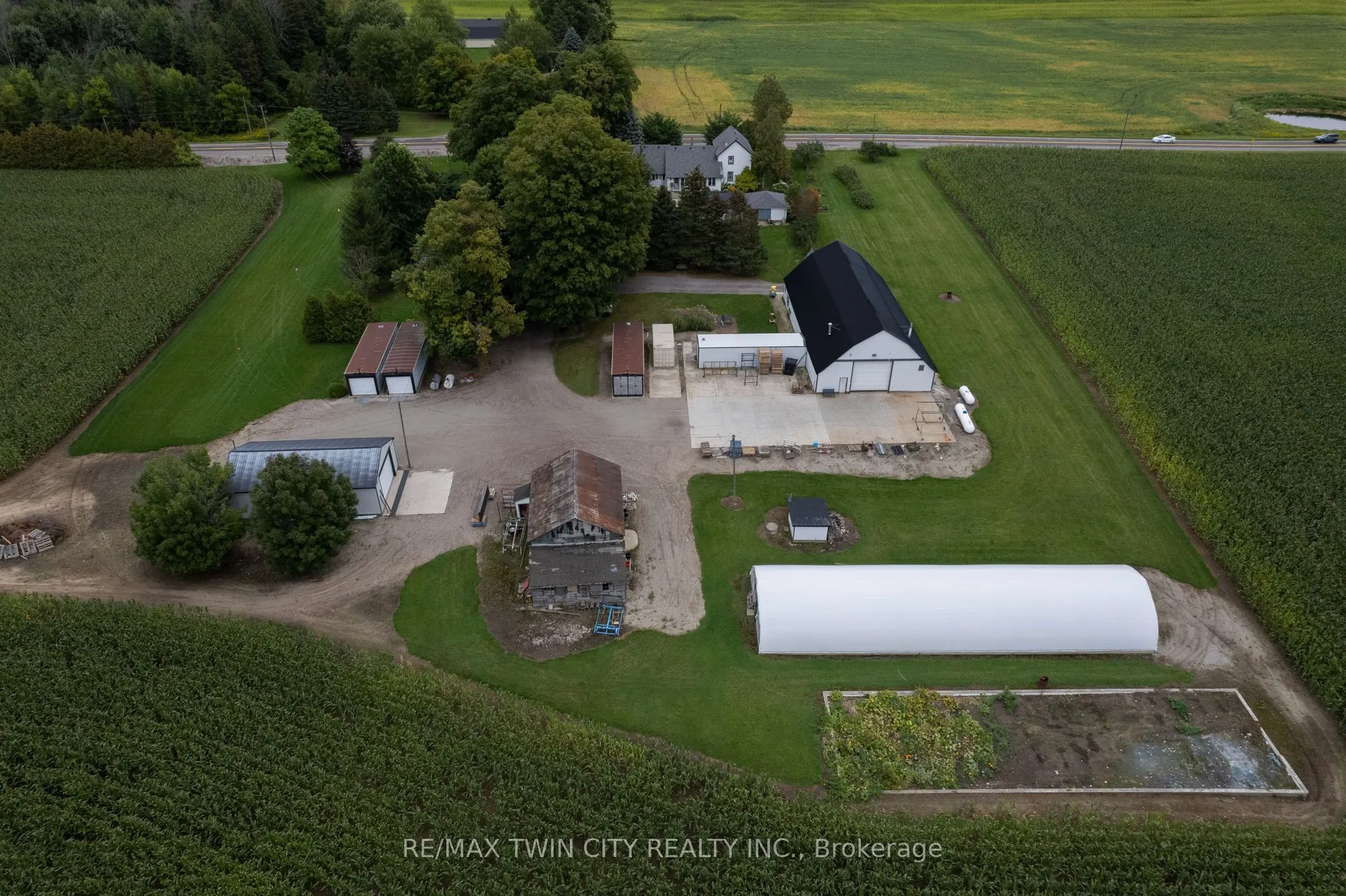 331 MIDDLE TOWNLINE Road