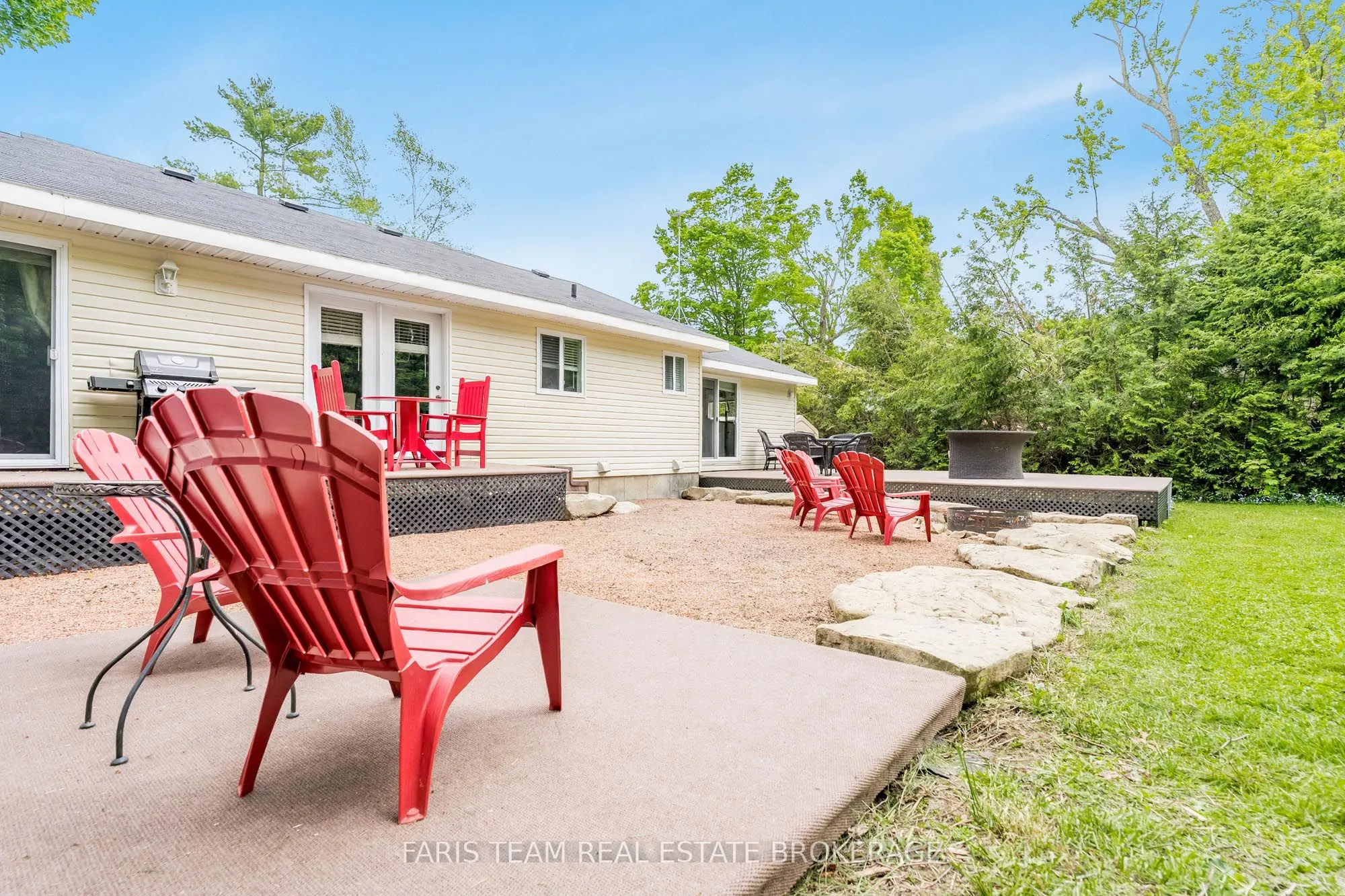 85 Fulsom Crescent