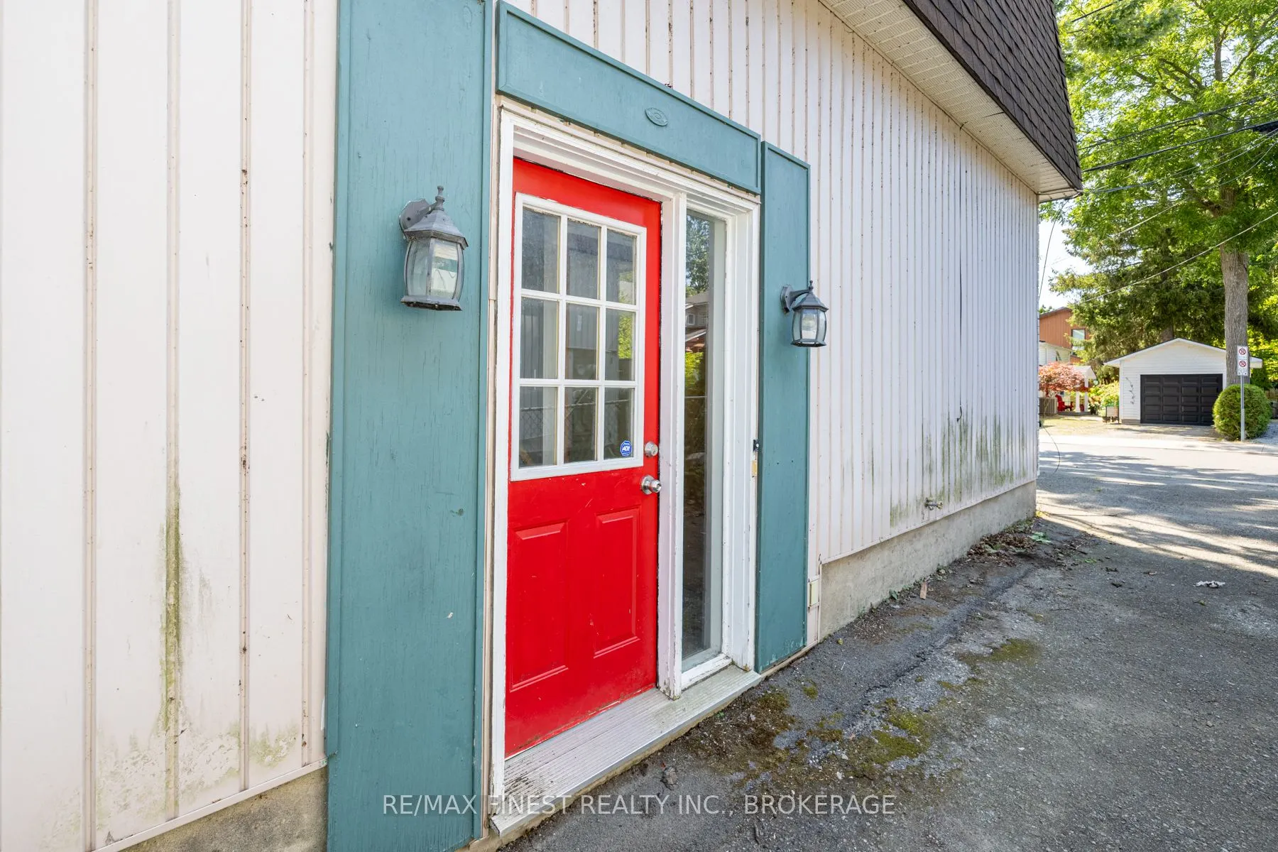 63 Livingston Avenue