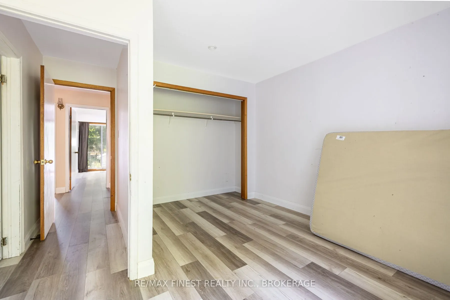 63 Livingston Avenue