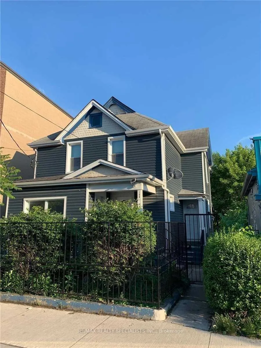 108 Queenston Street, #2