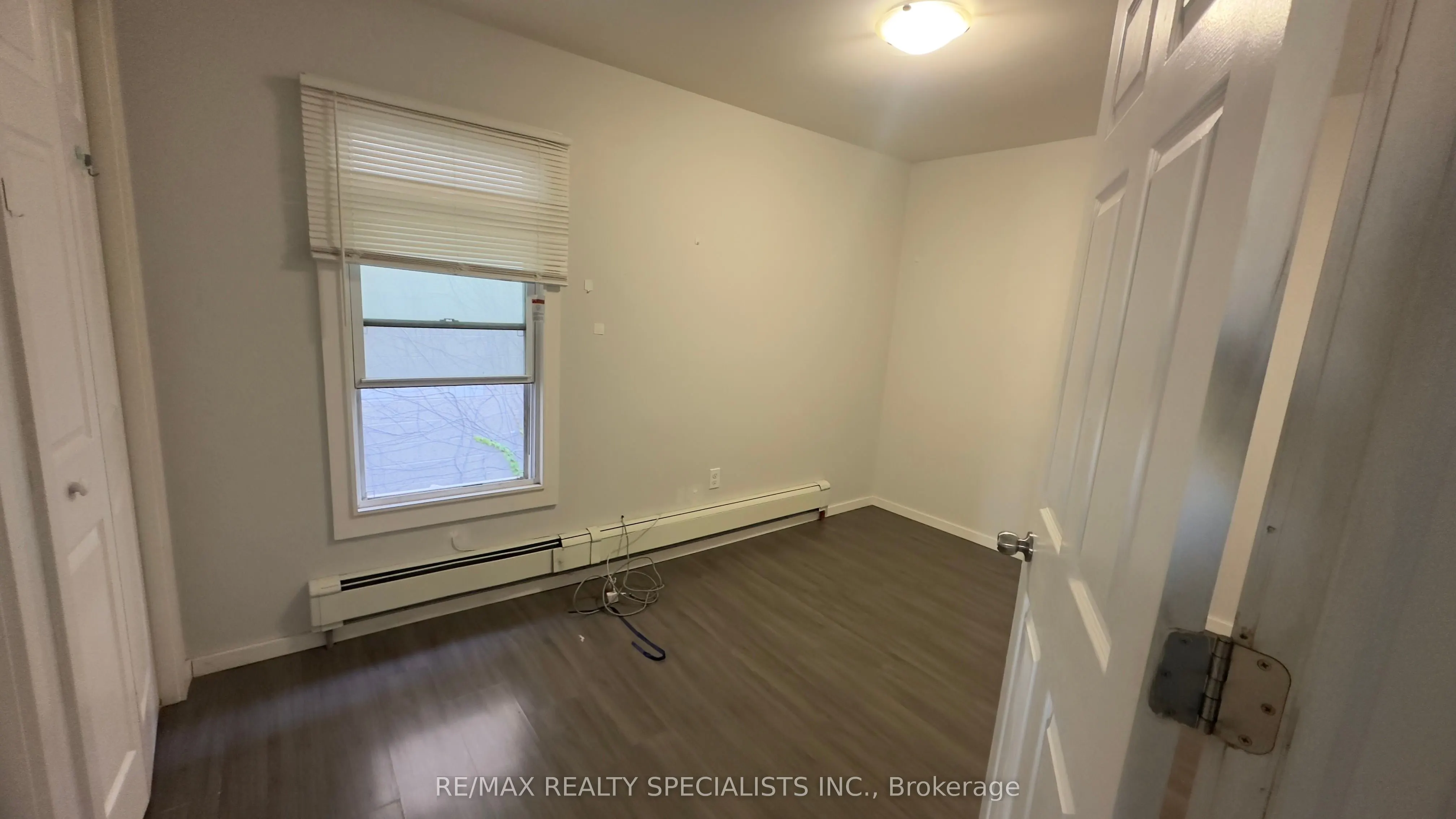 108 Queenston Street, #2