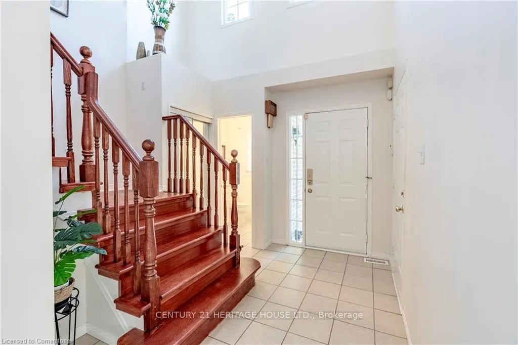24 Castlewood Place