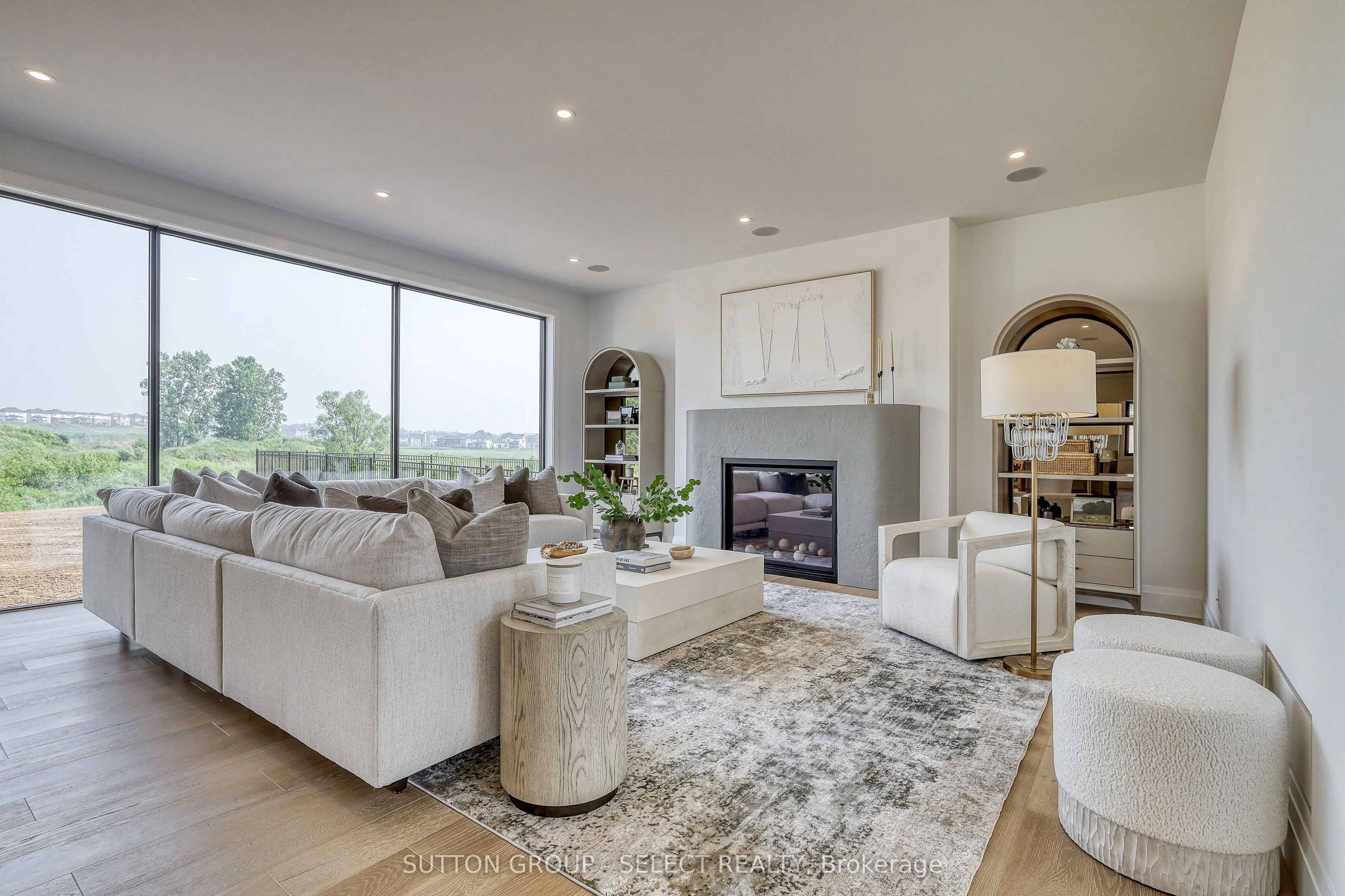169 Edgewater Boulevard
