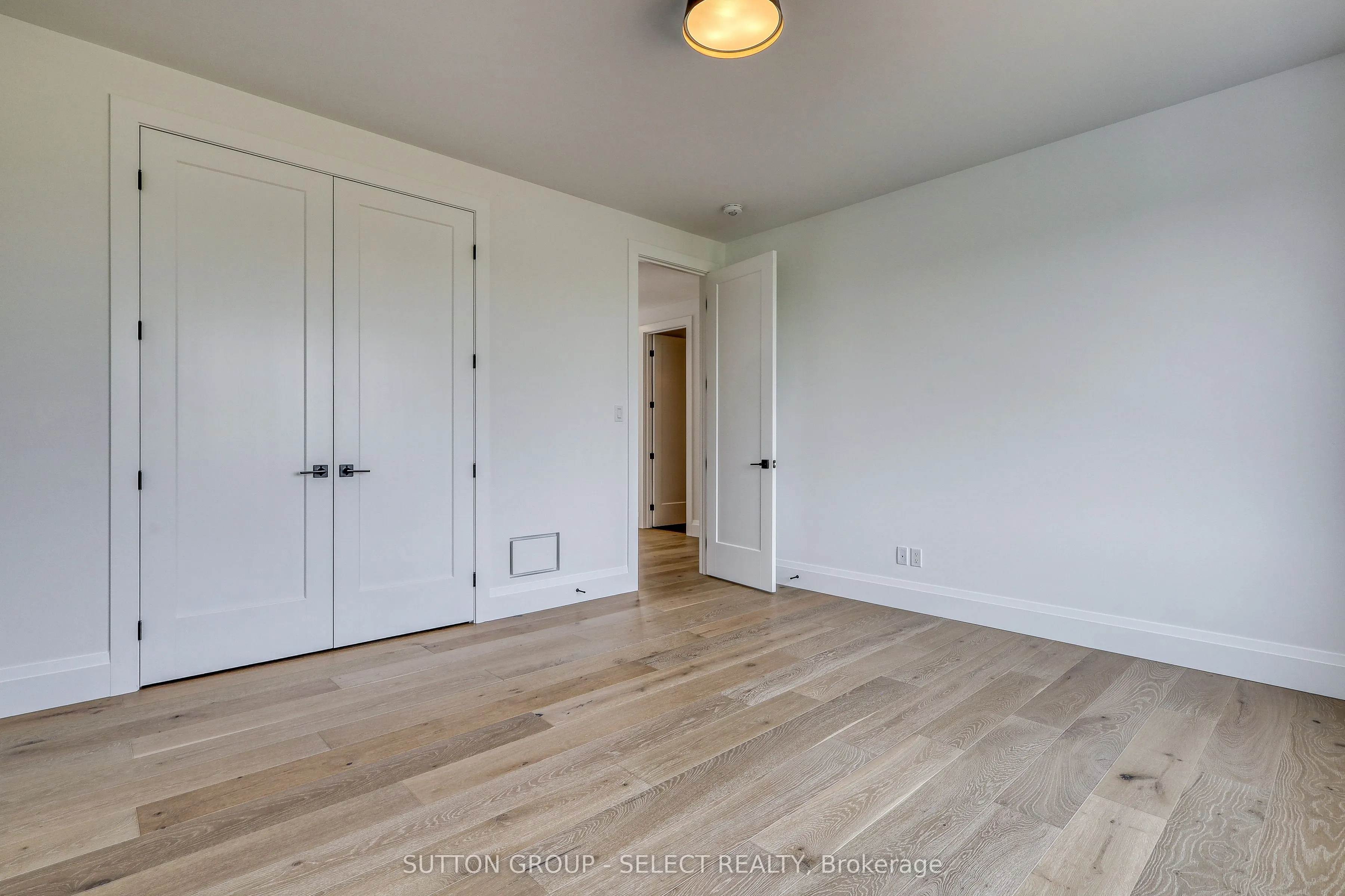 169 Edgewater Boulevard