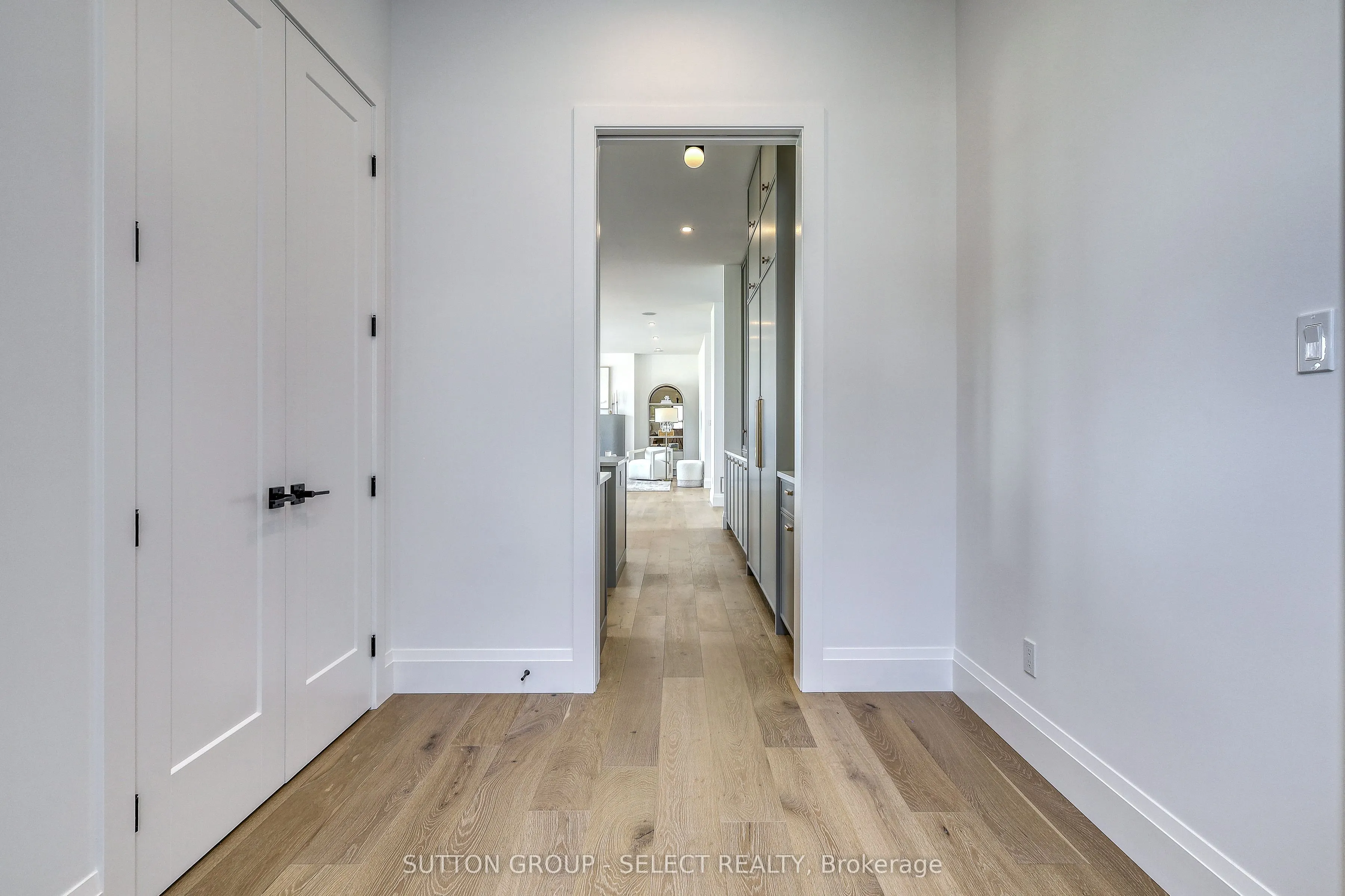 169 Edgewater Boulevard