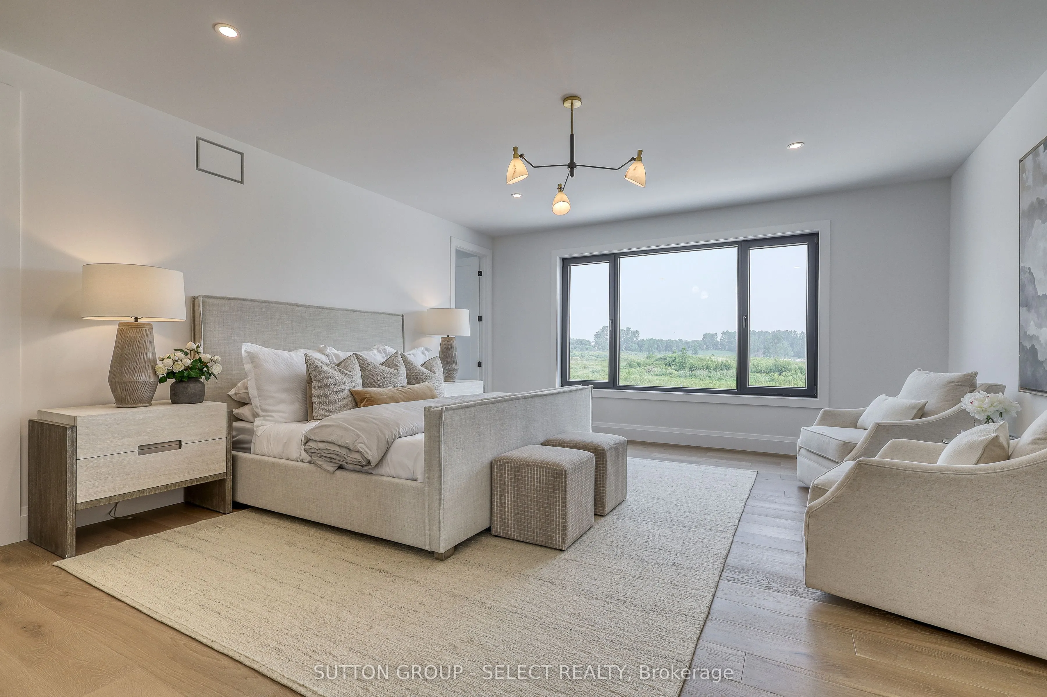 169 Edgewater Boulevard