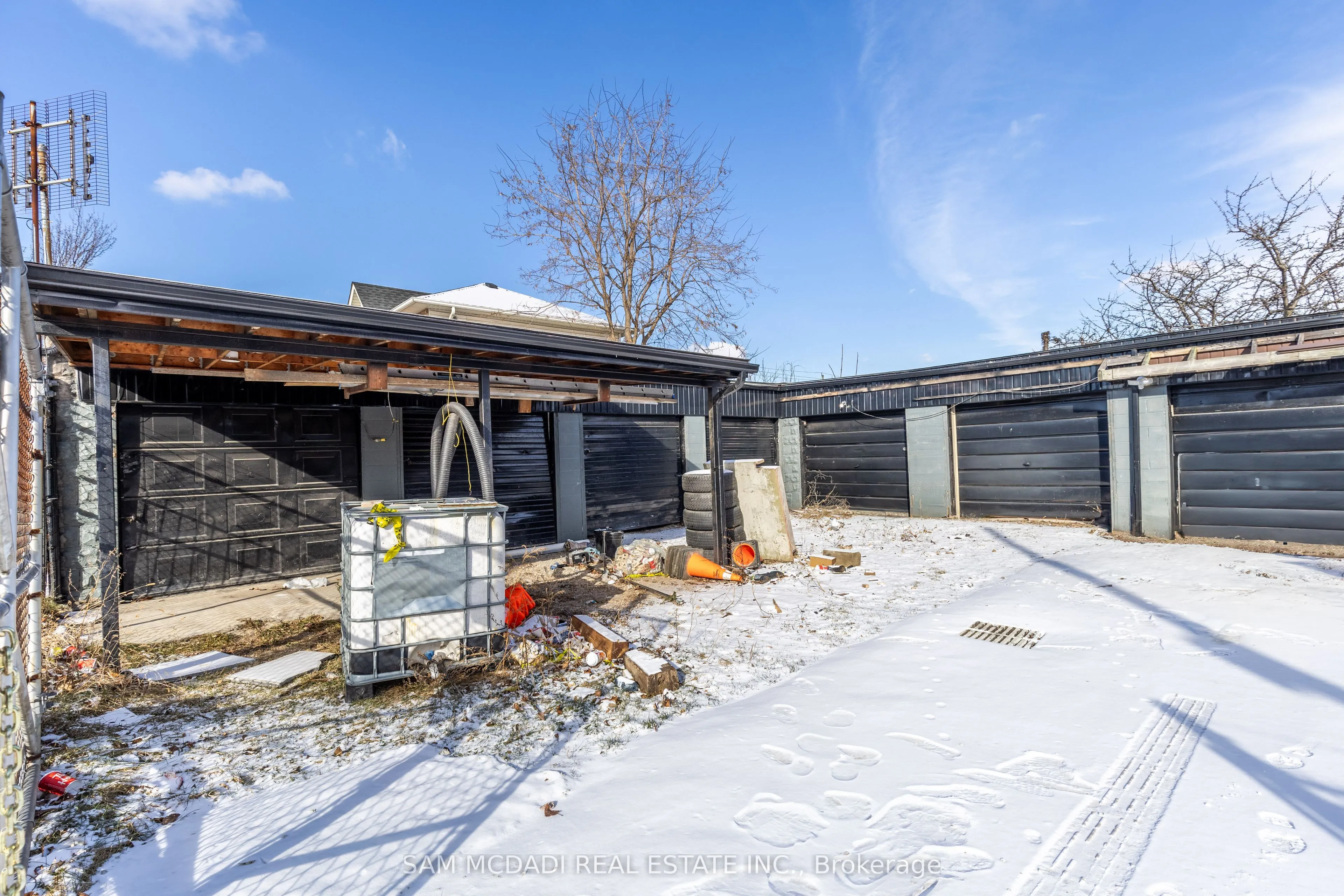 107 Robert Street