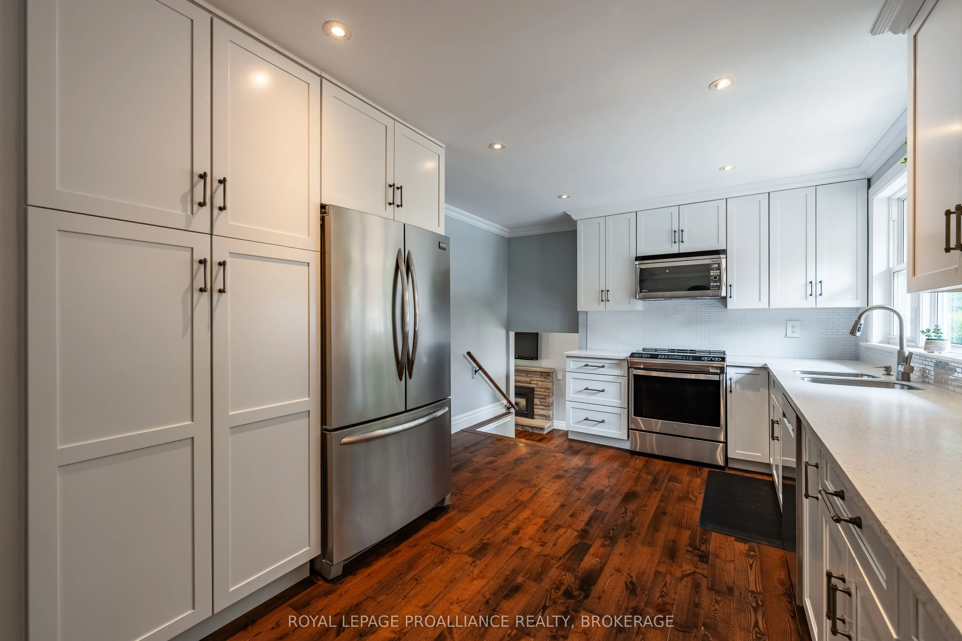 228 Glengarry Road