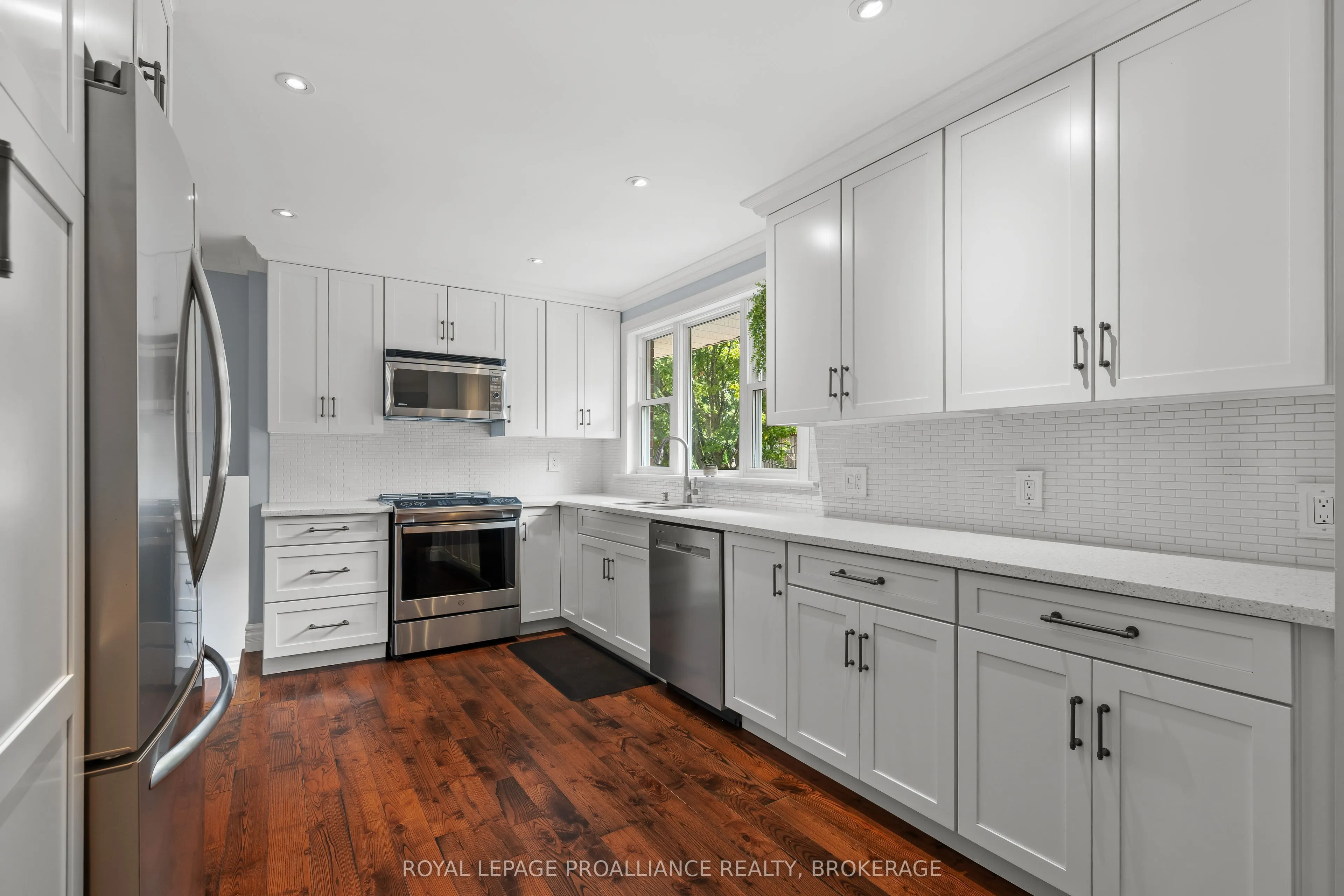 228 Glengarry Road