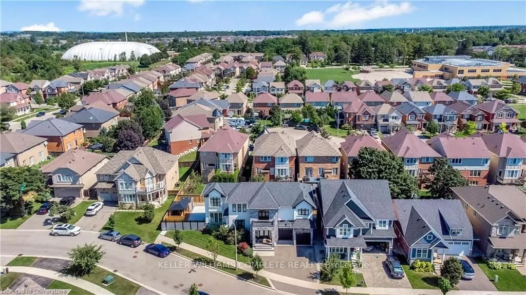 220 Moorland Crescent