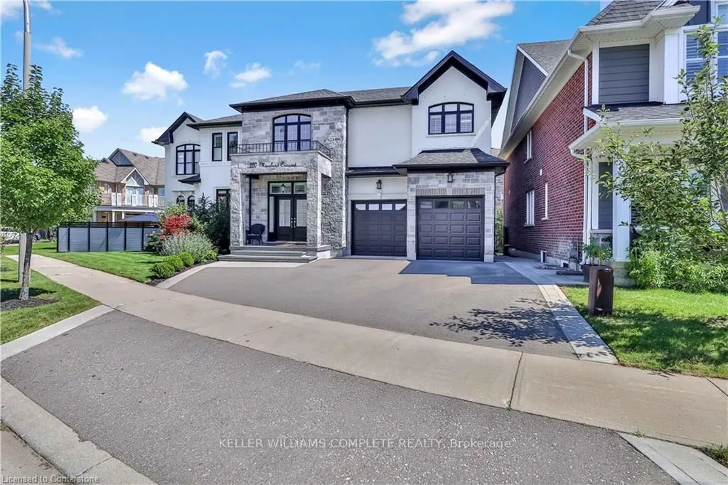 220 Moorland Crescent