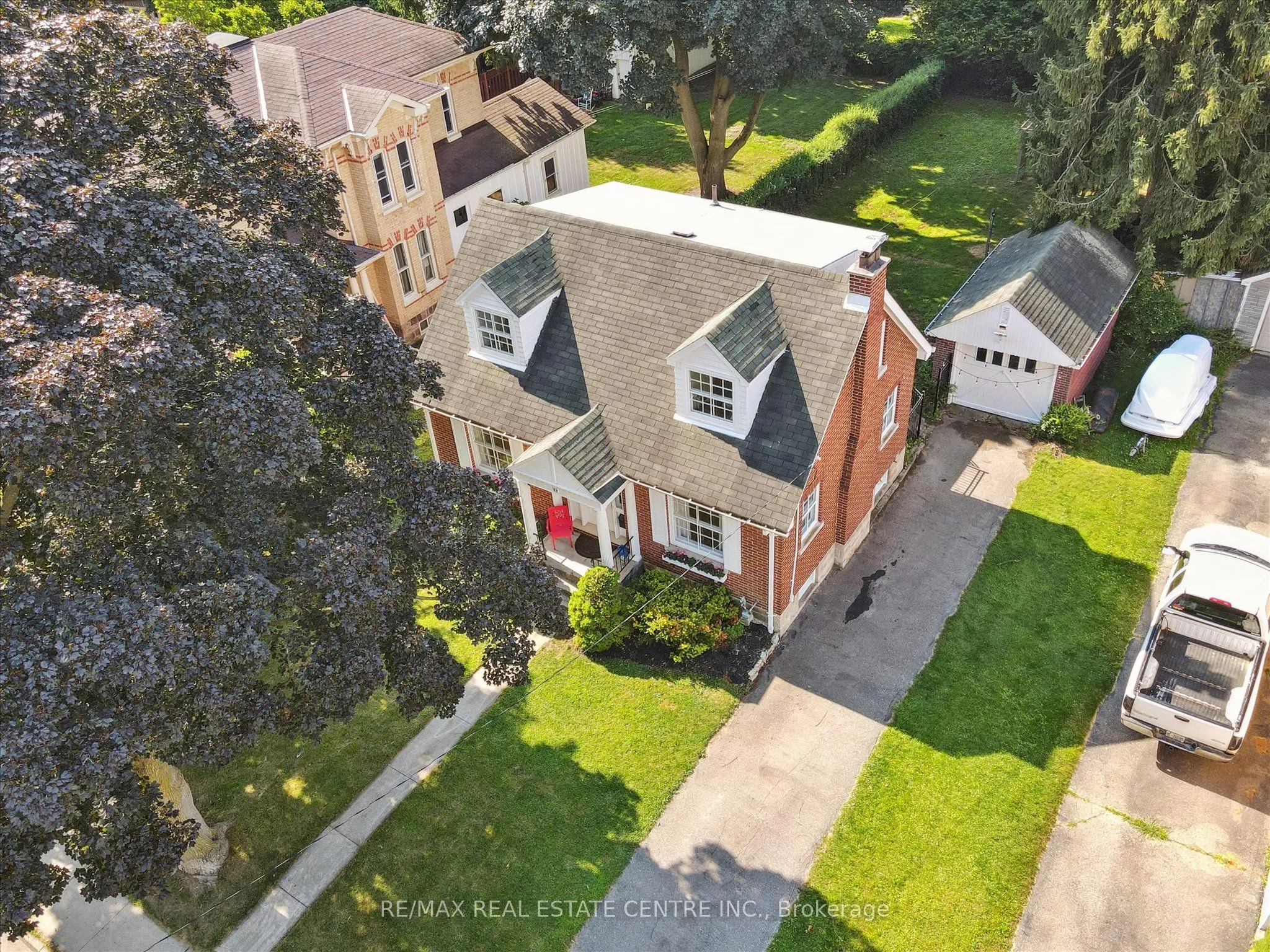 29 POLLOCK Avenue