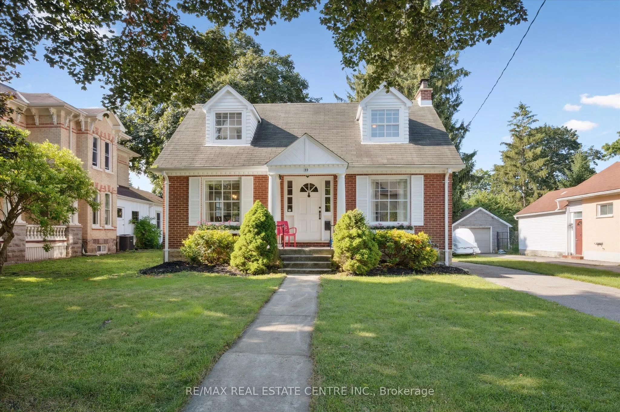 29 POLLOCK Avenue