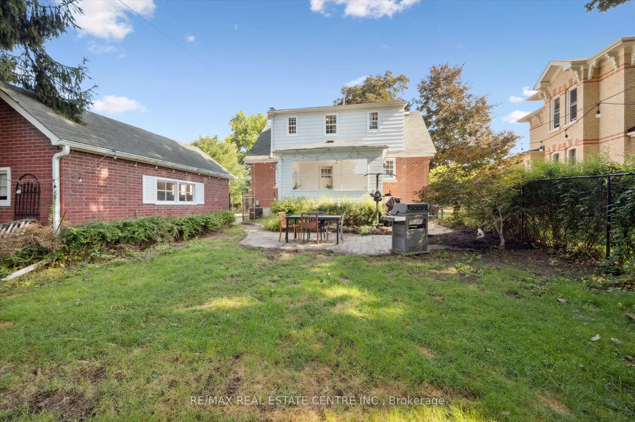 29 POLLOCK Avenue