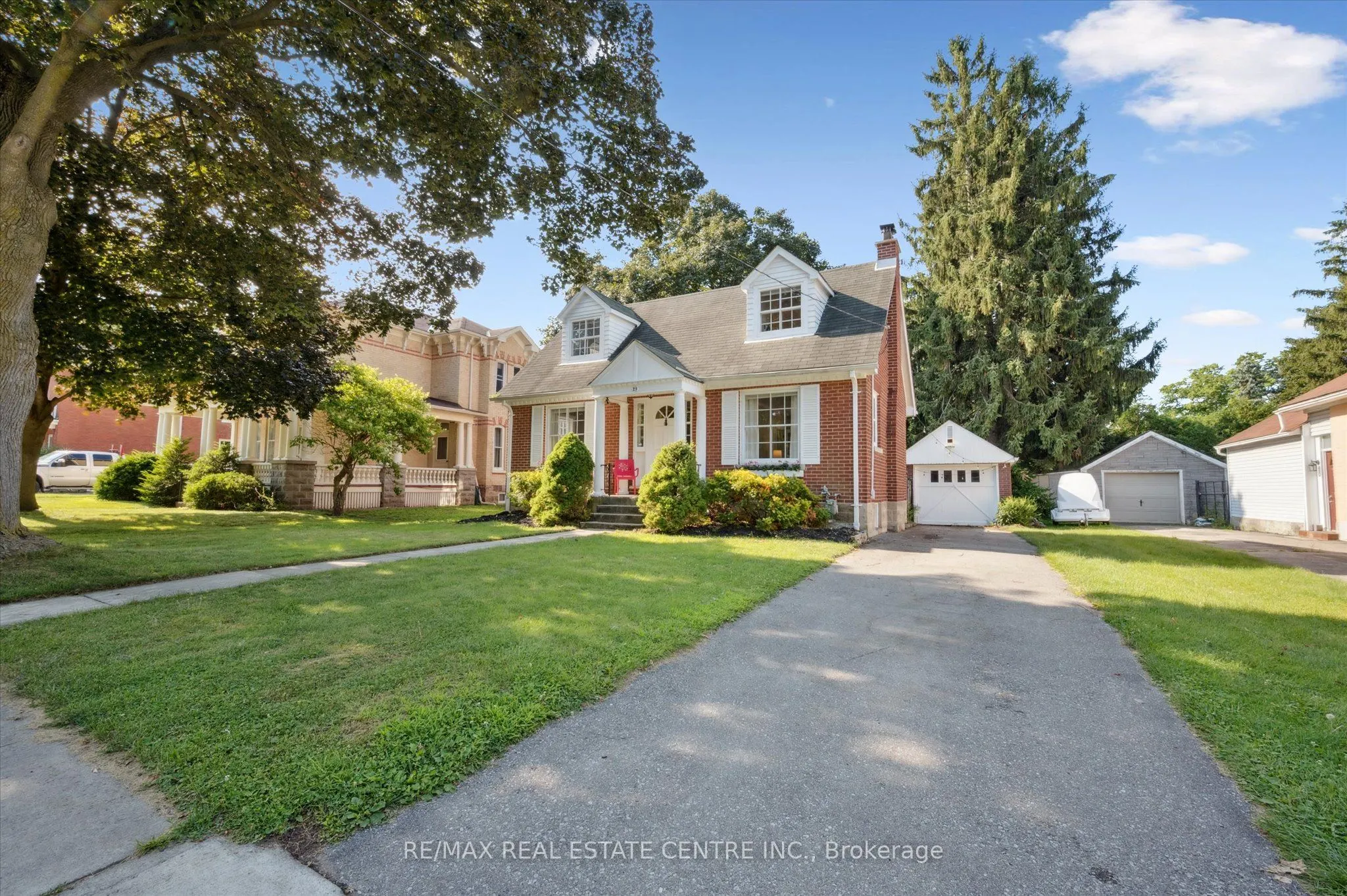 29 POLLOCK Avenue