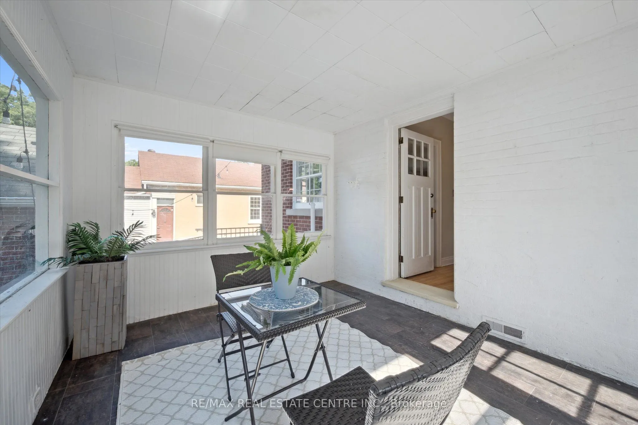 29 POLLOCK Avenue