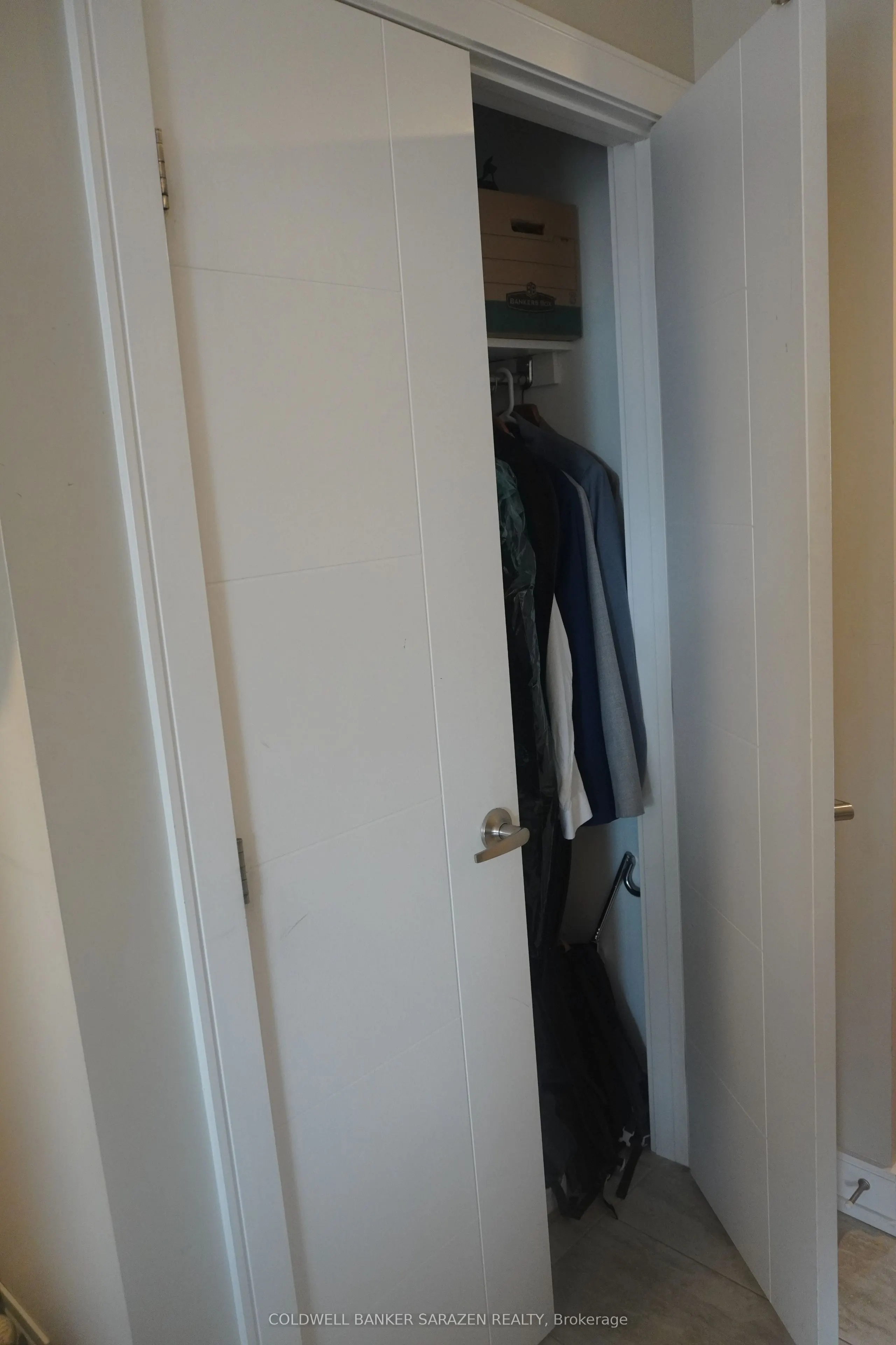 7 Monk Street, #8