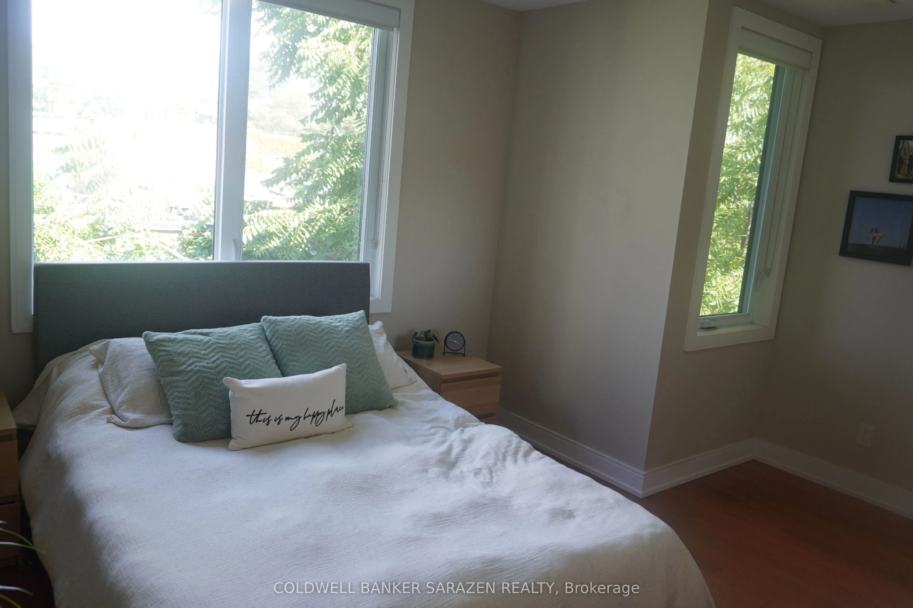 7 Monk Street, #8