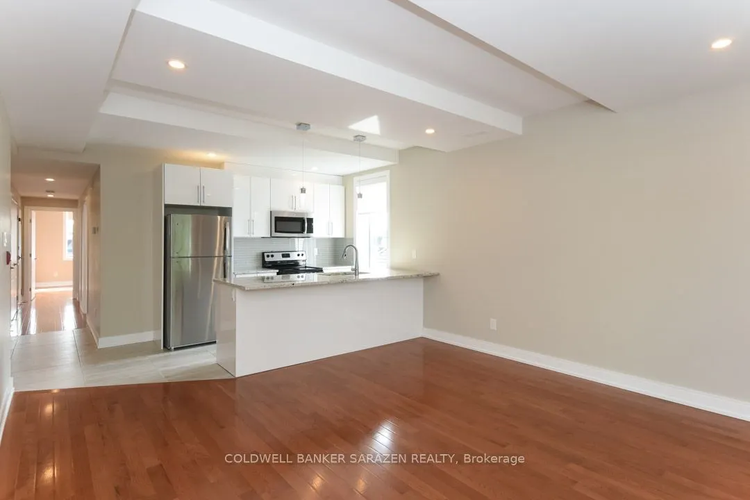 7 Monk Street, #8