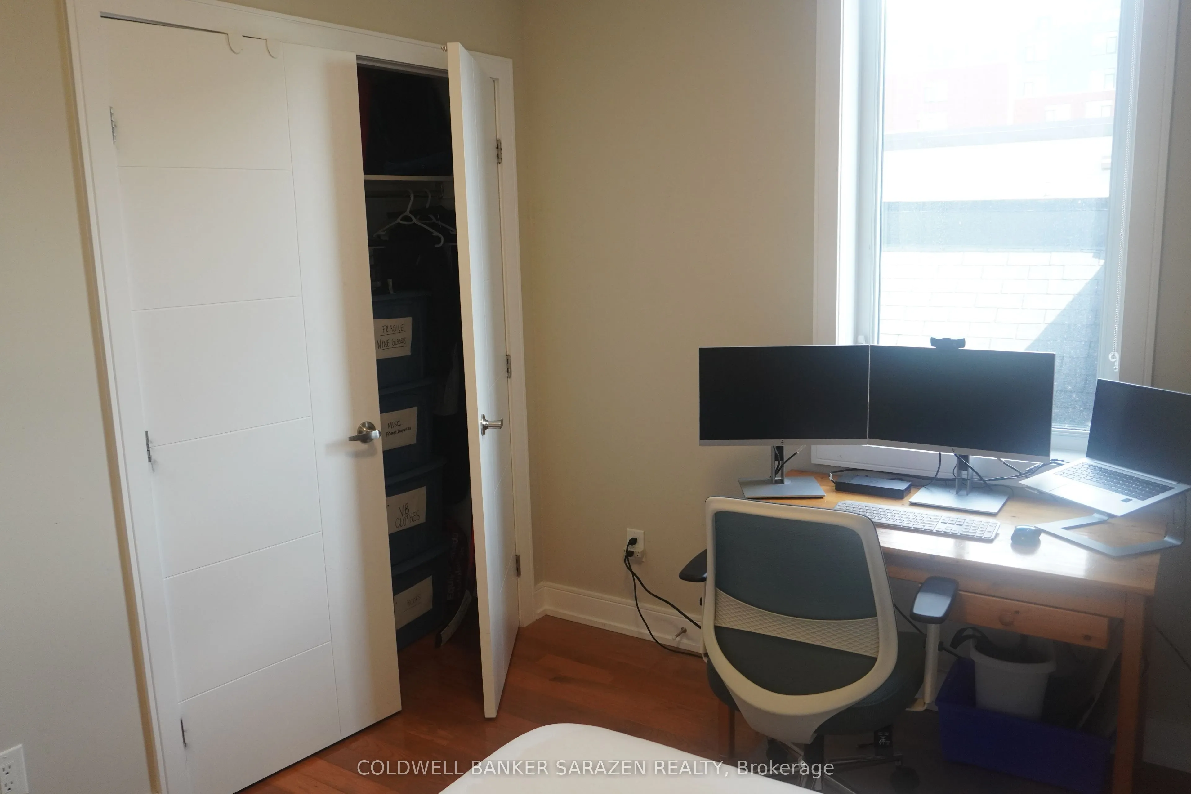 7 Monk Street, #8