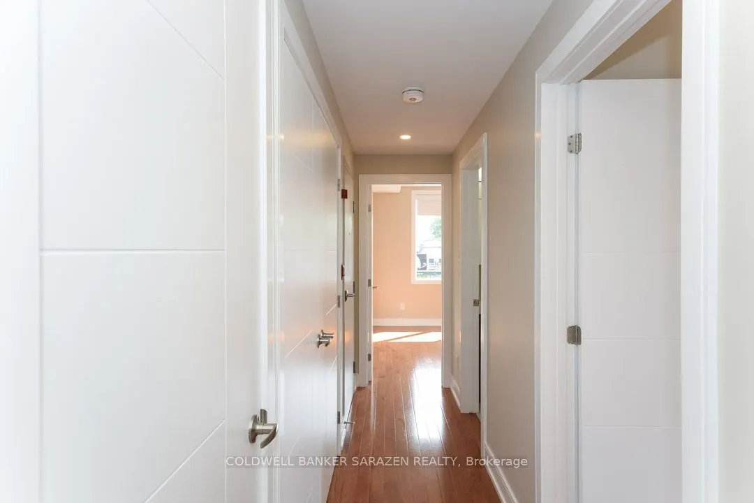 7 Monk Street, #8