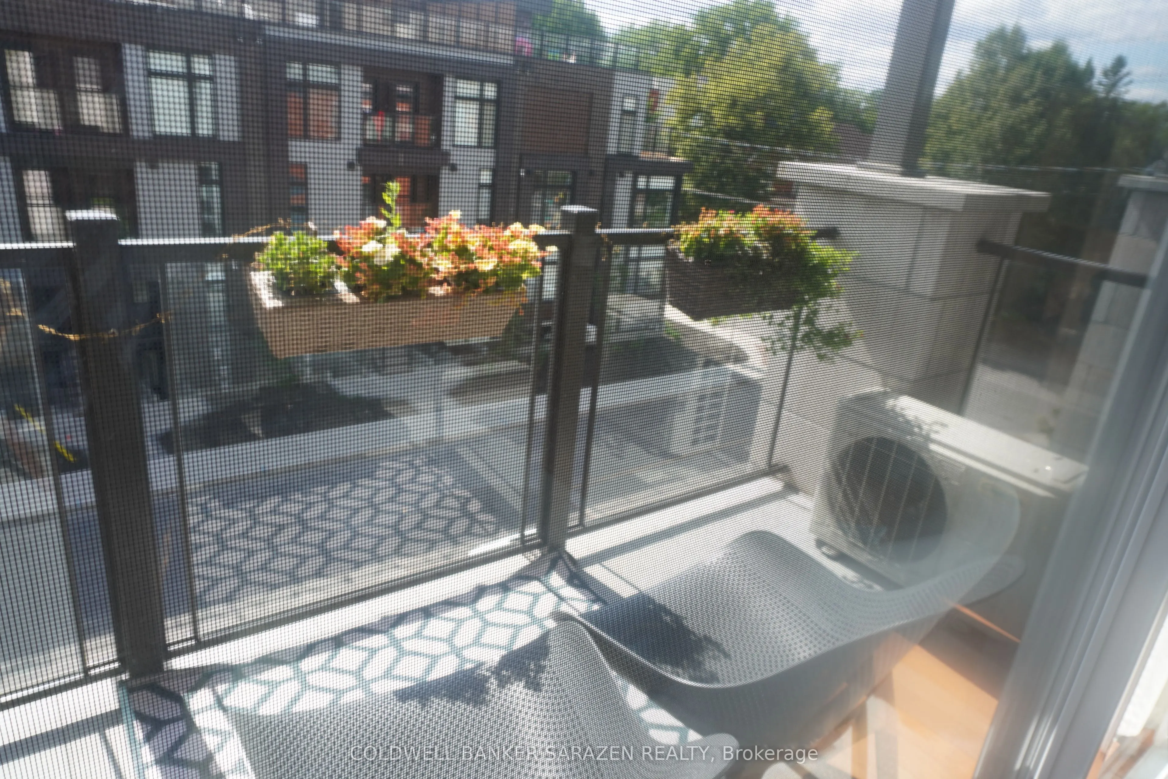 7 Monk Street, #8