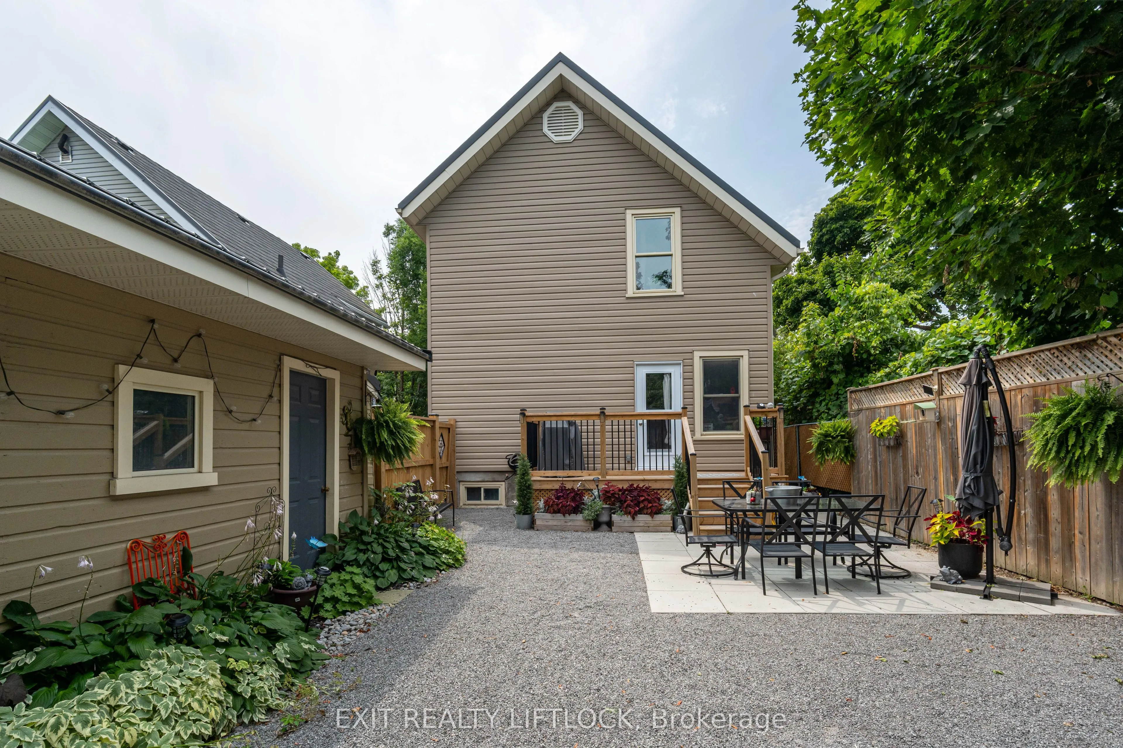 468 Cambridge Street