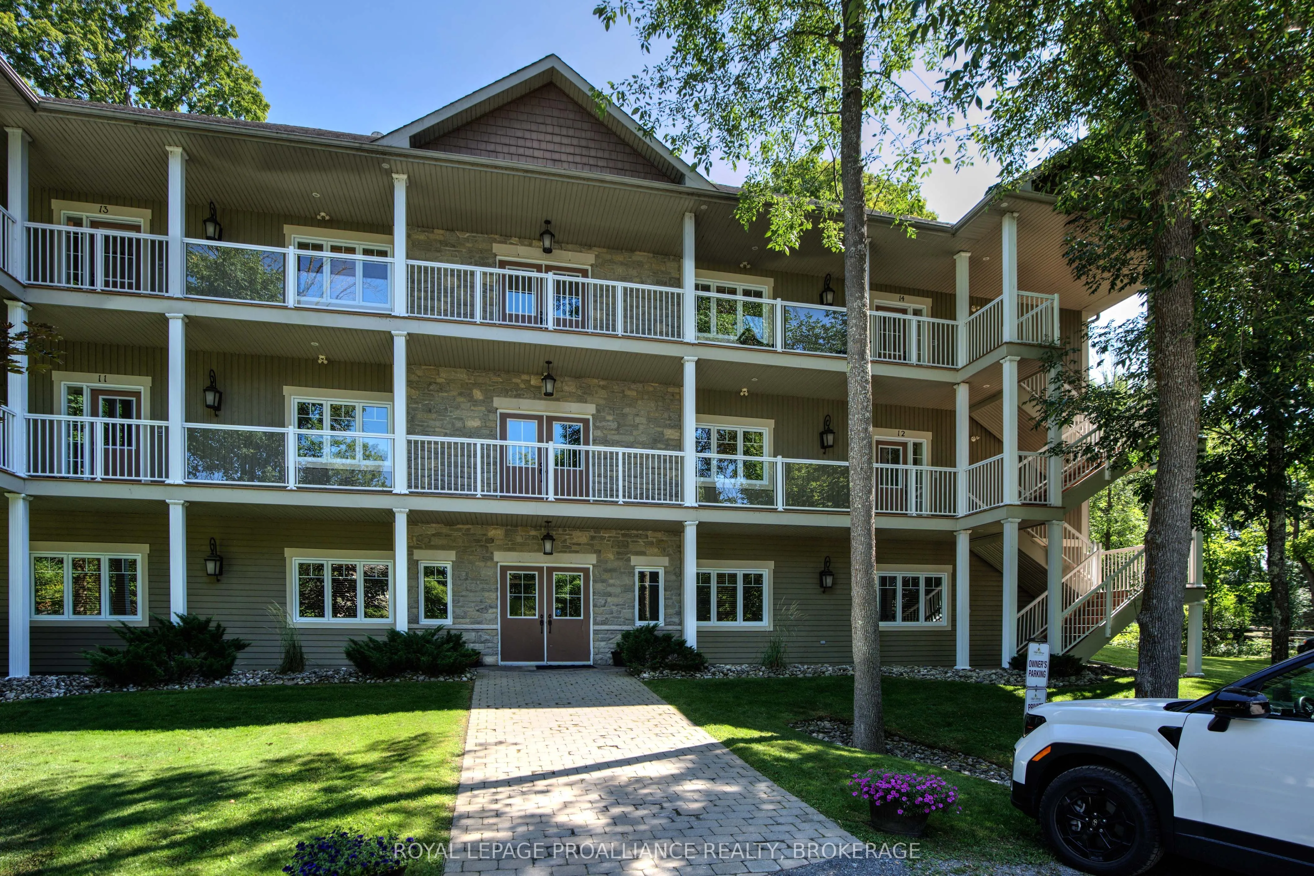 532 10th Concession Road #12-6