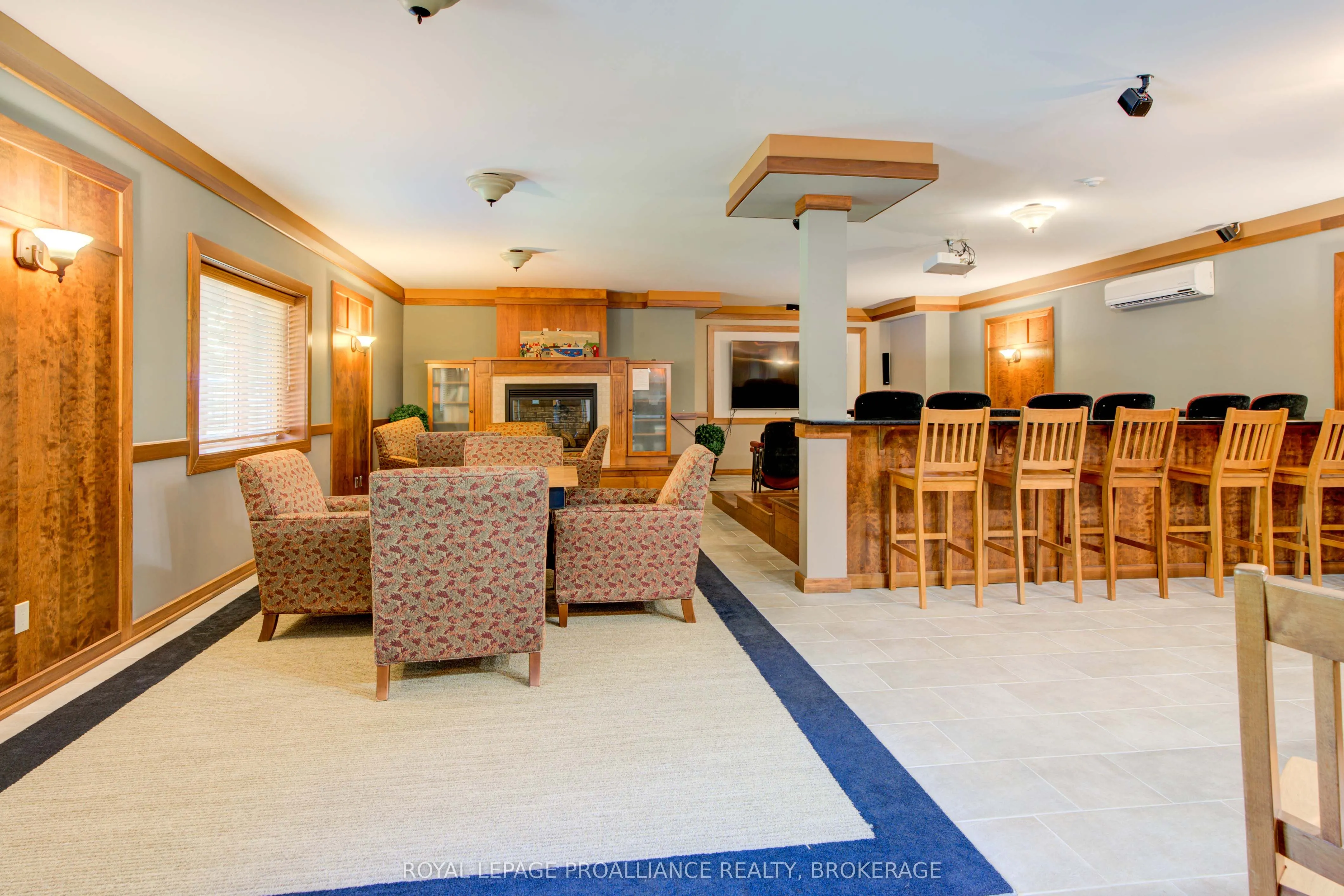 532 10th Concession Road #12-6