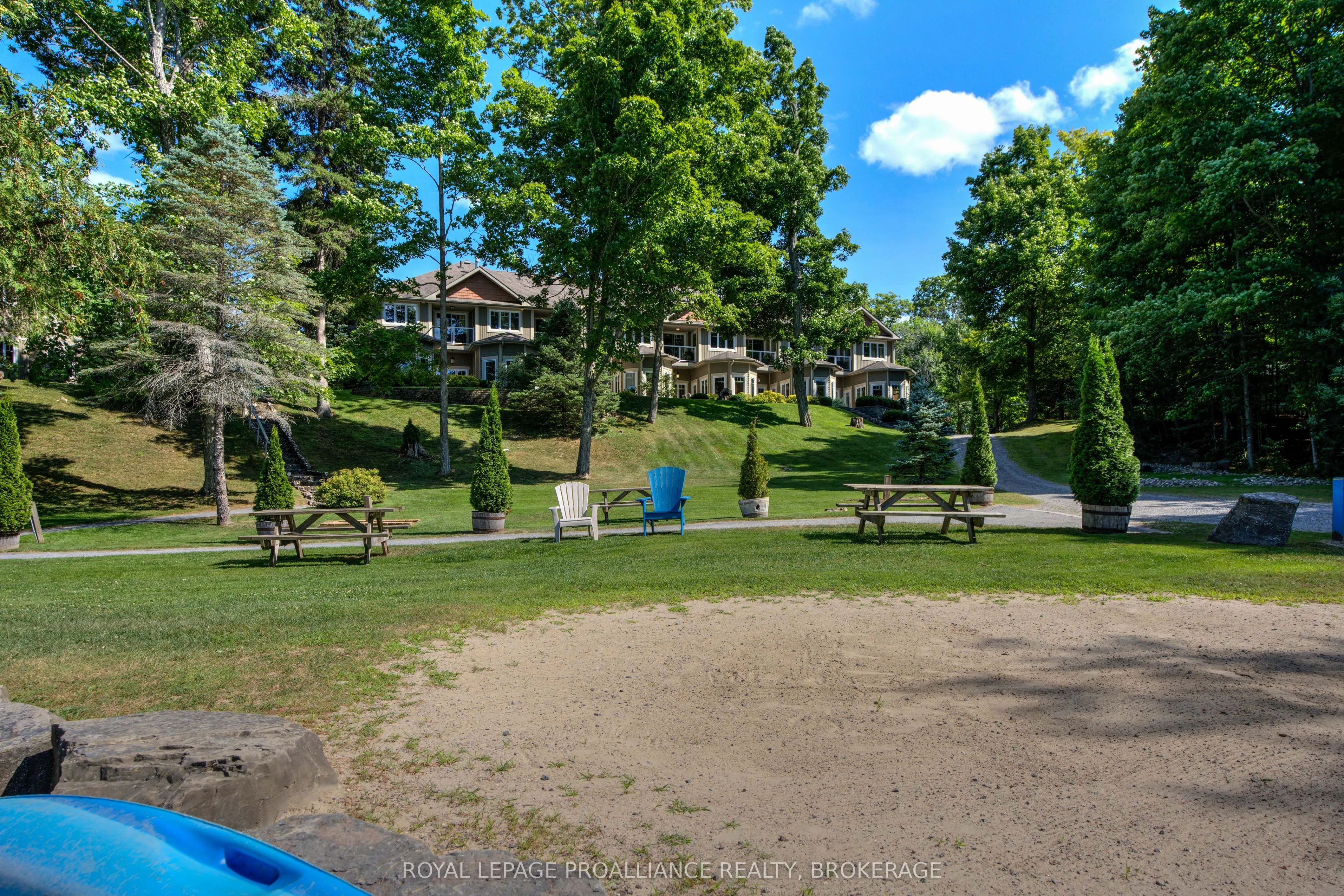 532 10th Concession Road #12-6