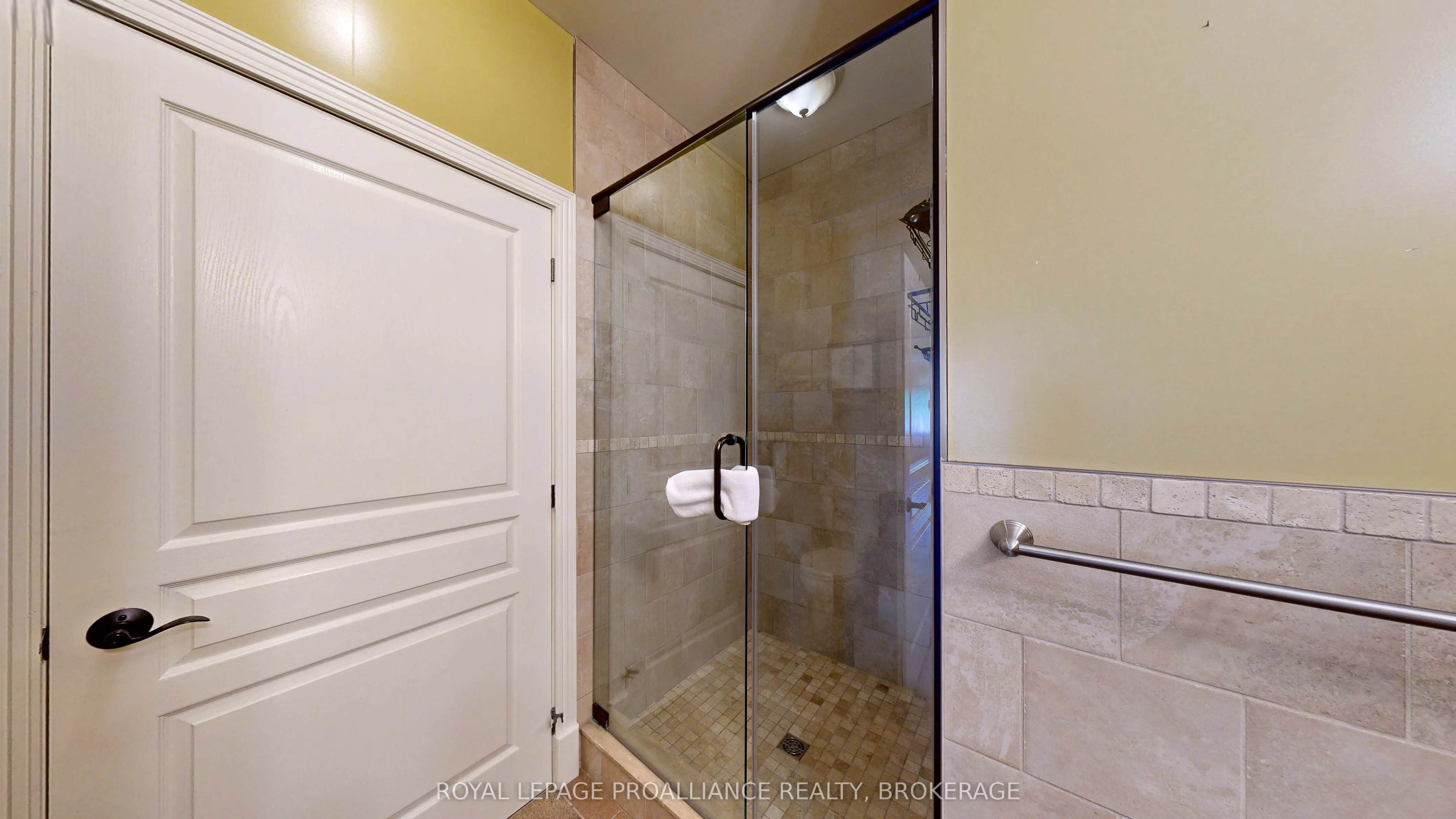 532 10th Concession Road #12-6