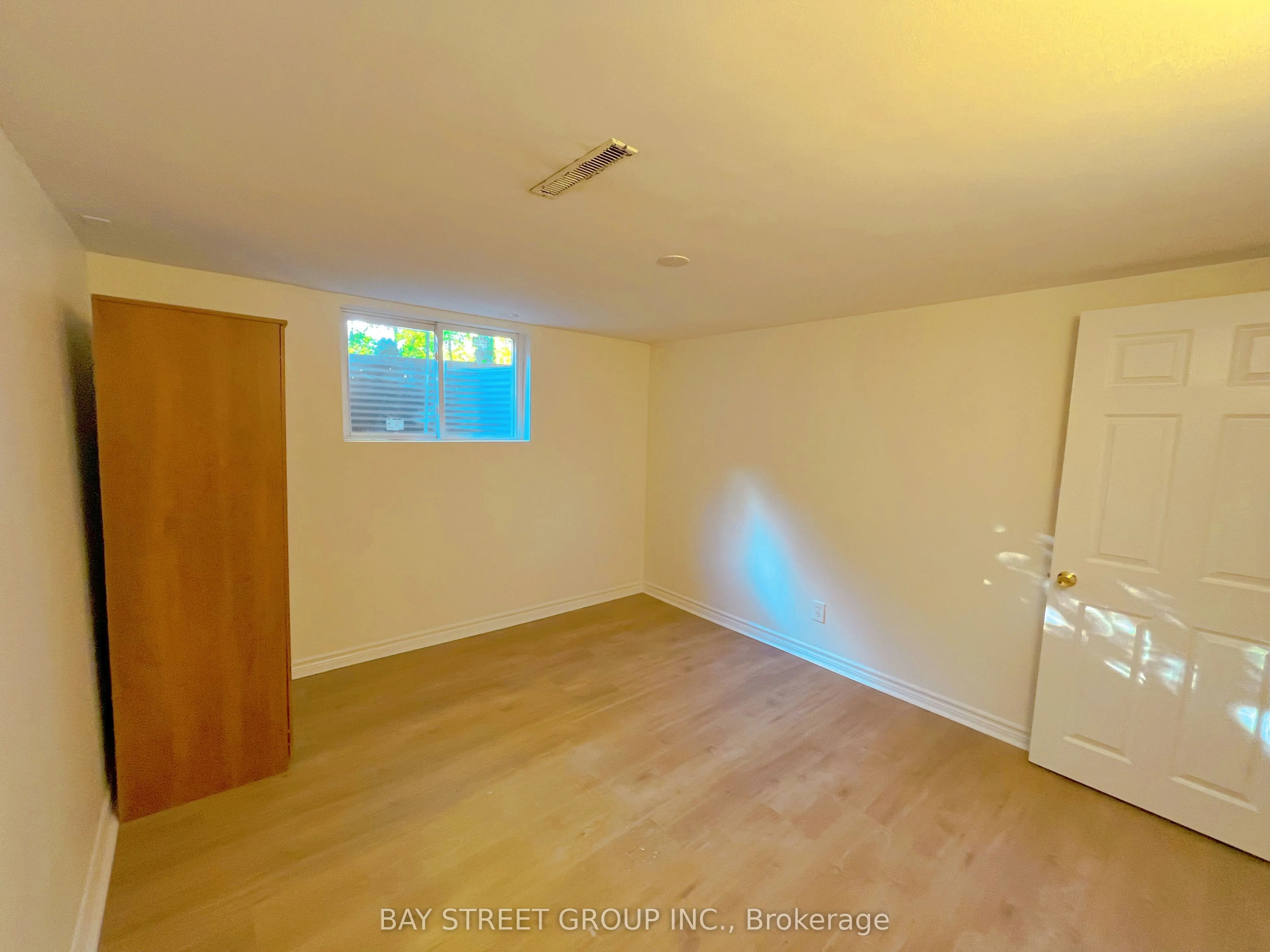 12 Wakil Drive, #Lower