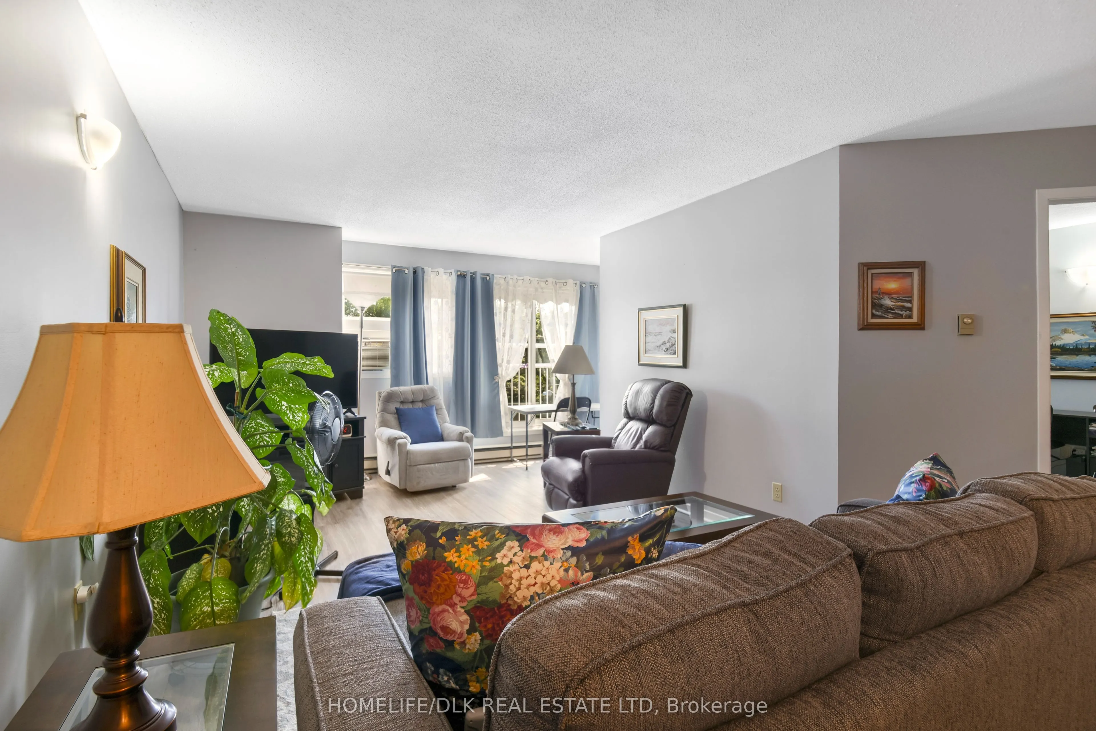 274 Ormond Street E, #405