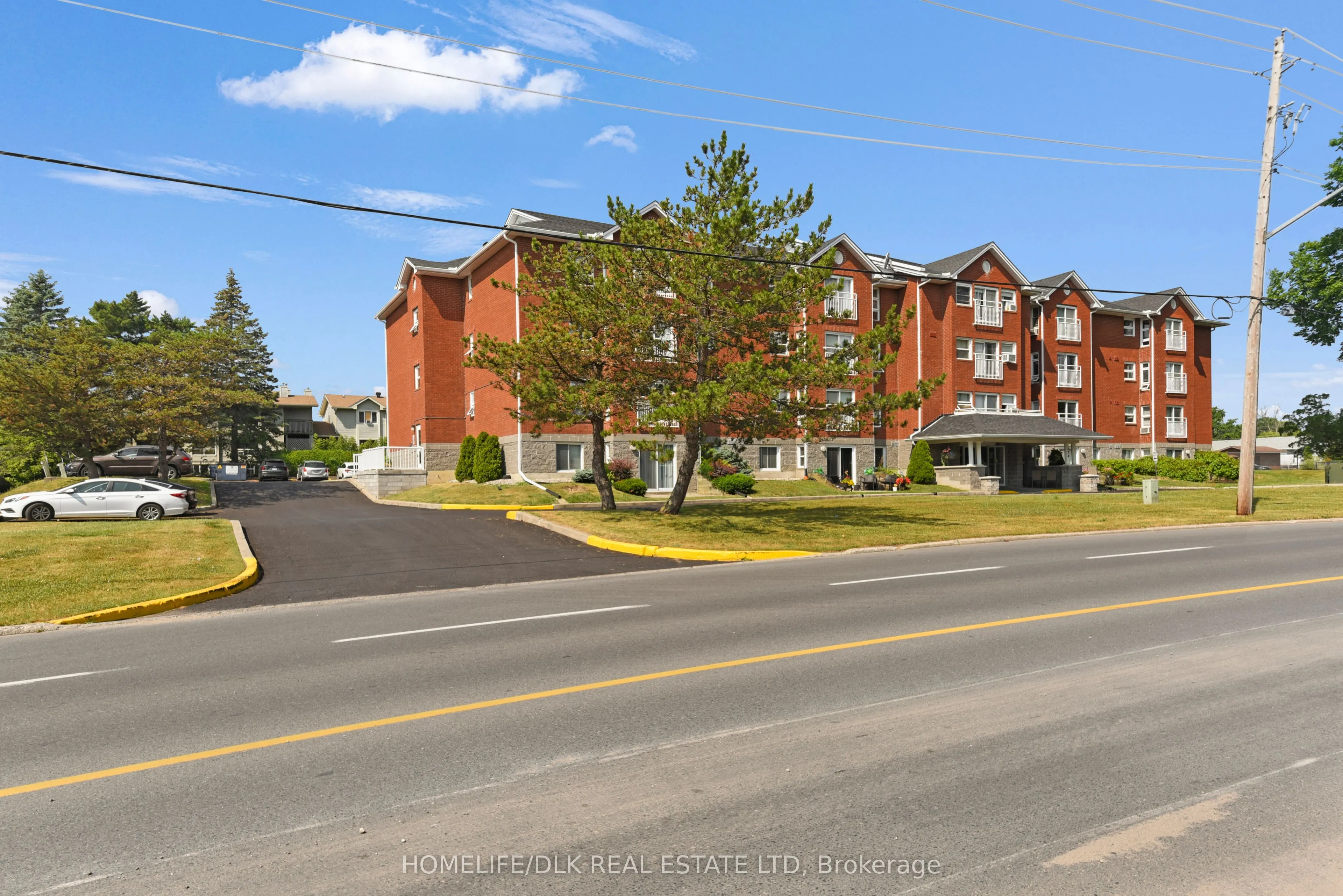 274 Ormond Street E, #405