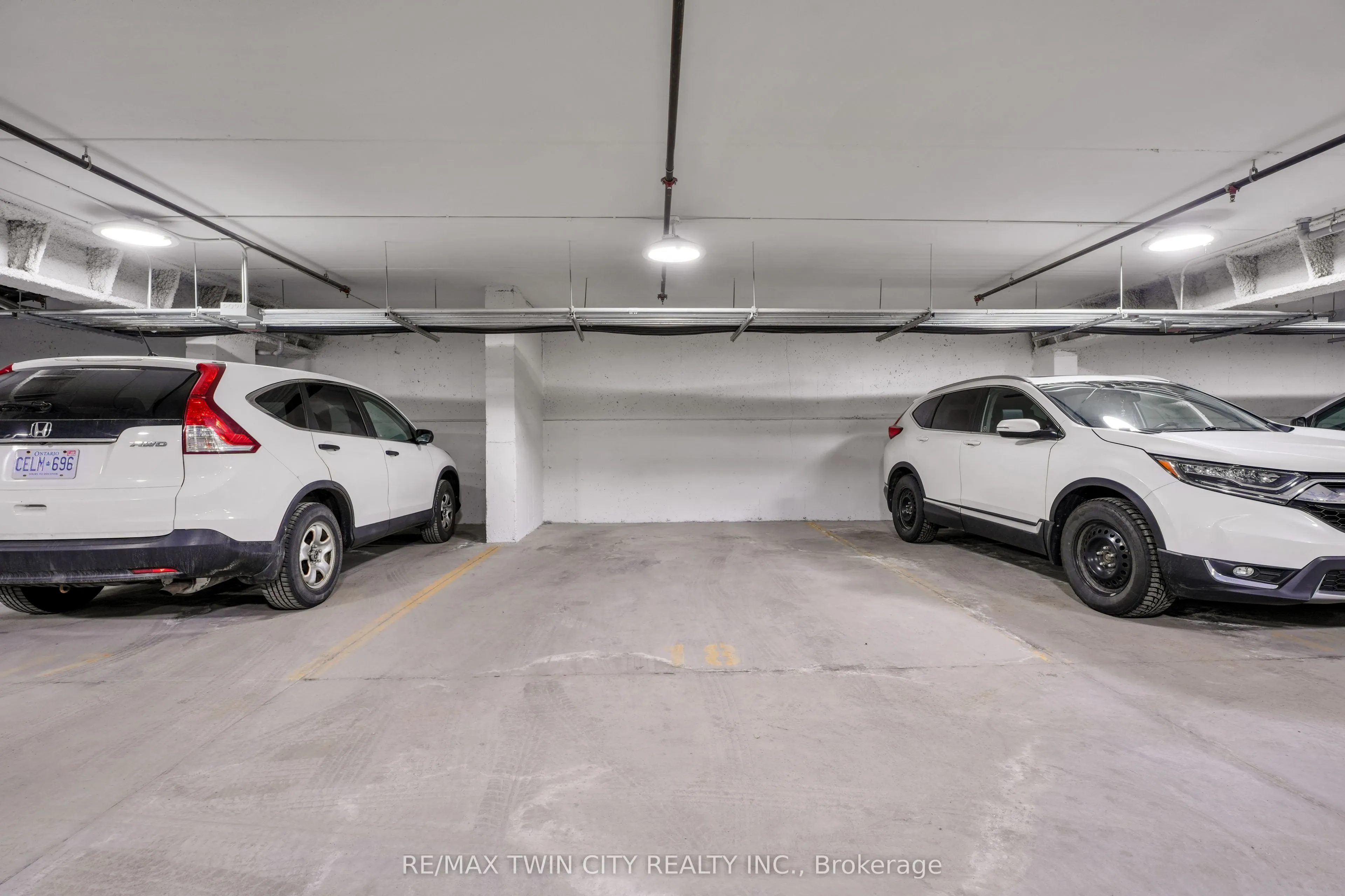 195 Commonwealth Street, #403